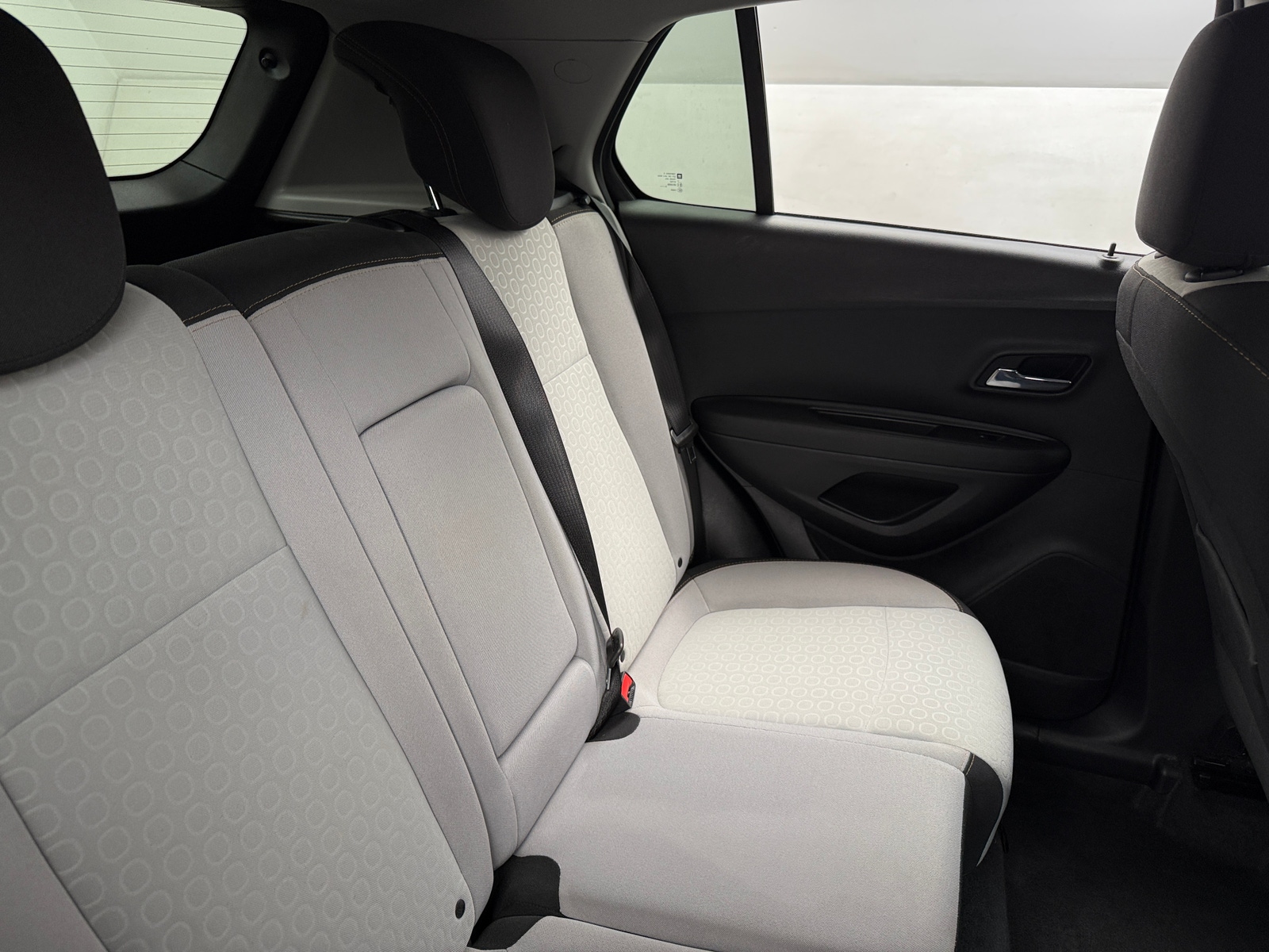 Thumbnail: 2020 Chevrolet Trax - 6
