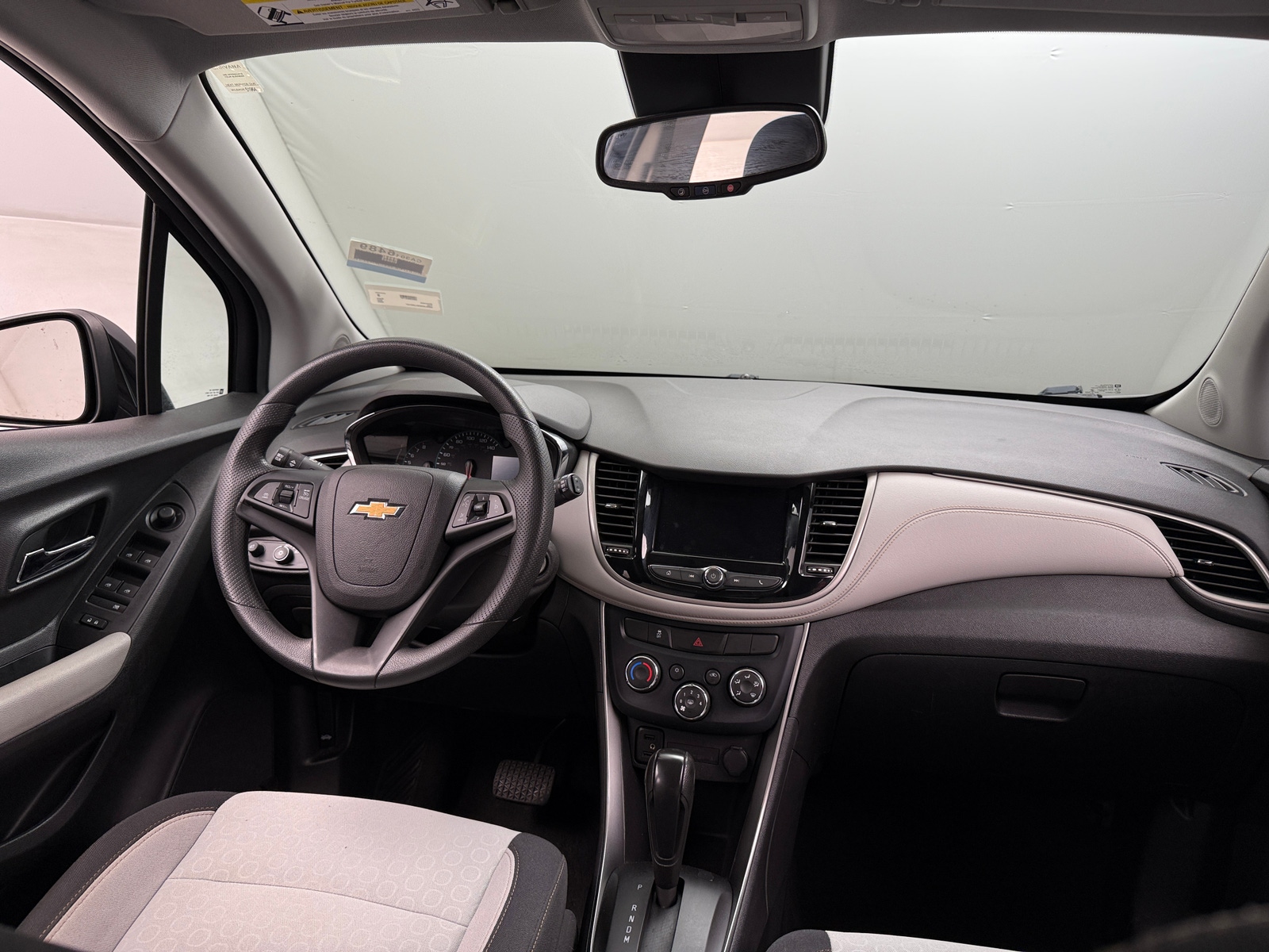 Thumbnail: 2020 Chevrolet Trax - 3