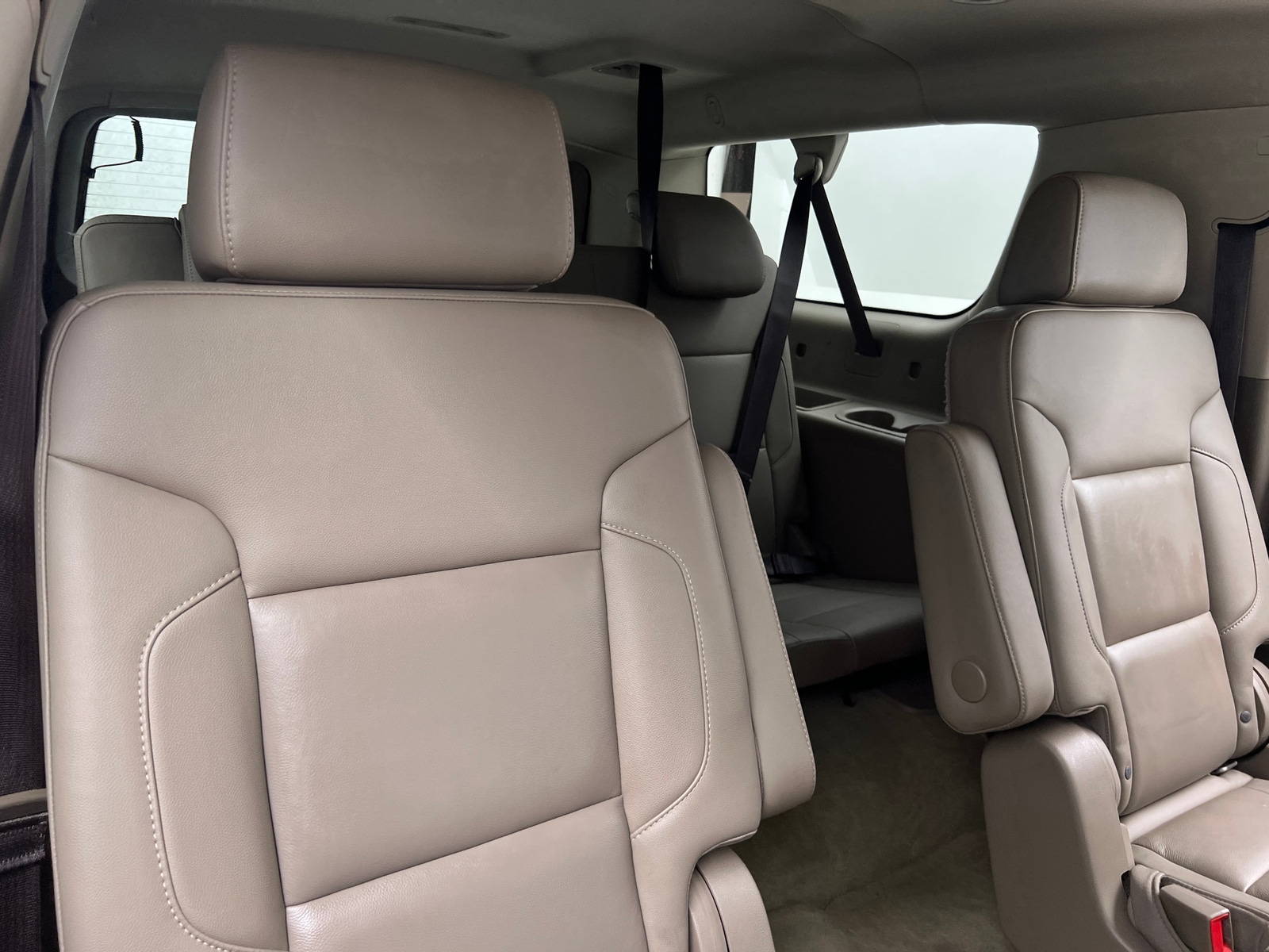 Thumbnail: 2017 Chevrolet Suburban - 5