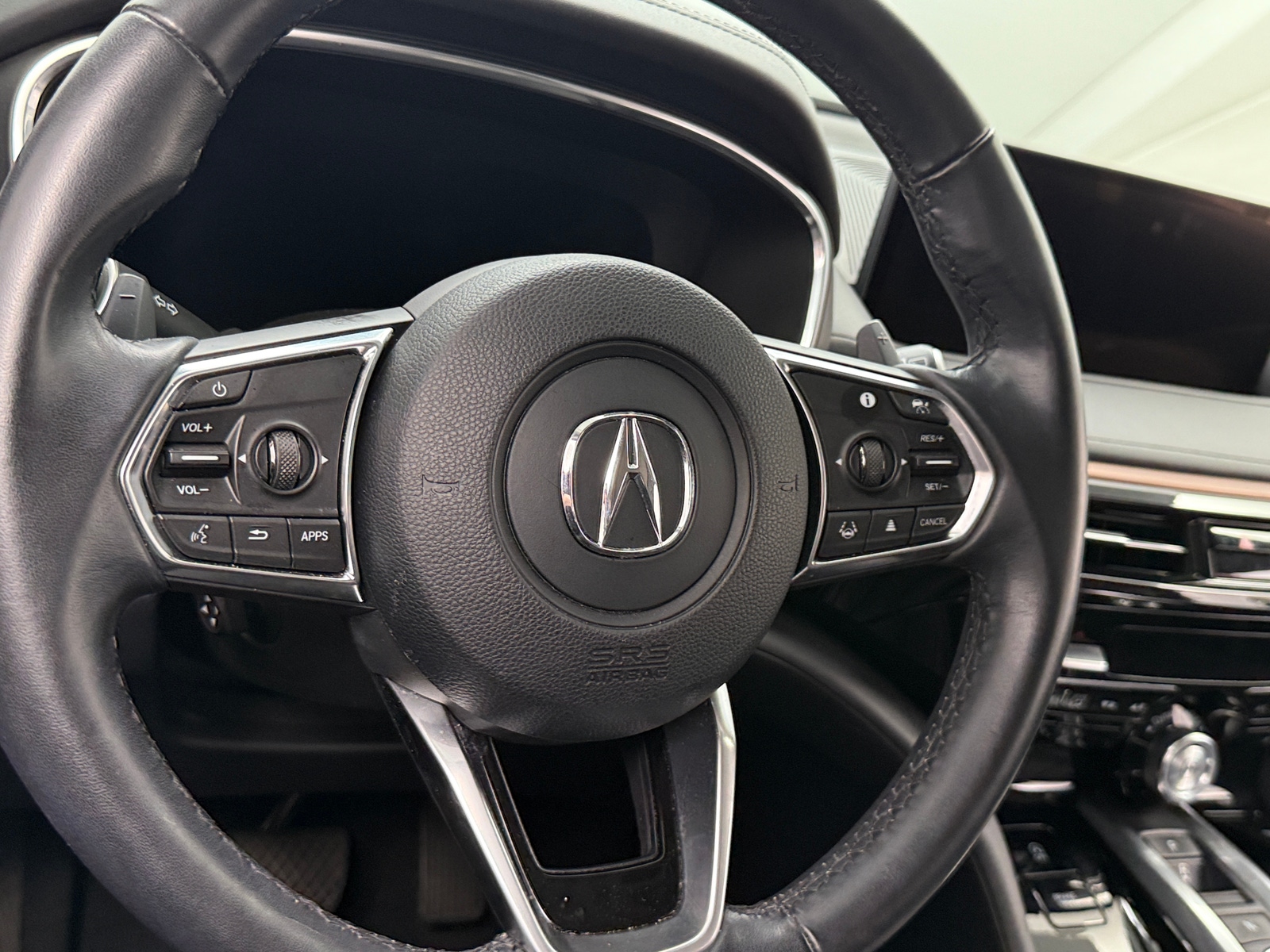 Thumbnail: 2022 Acura MDX - 4