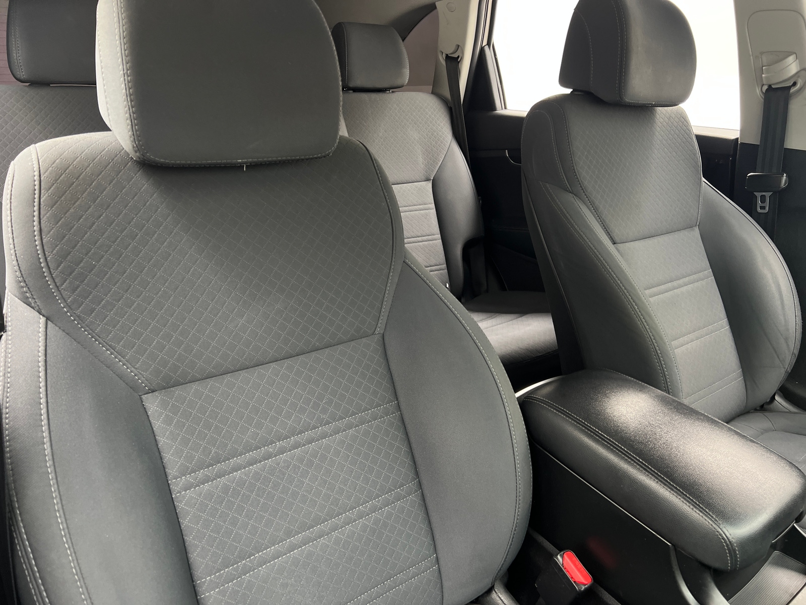 Thumbnail: 2017 Kia Sorento - 2