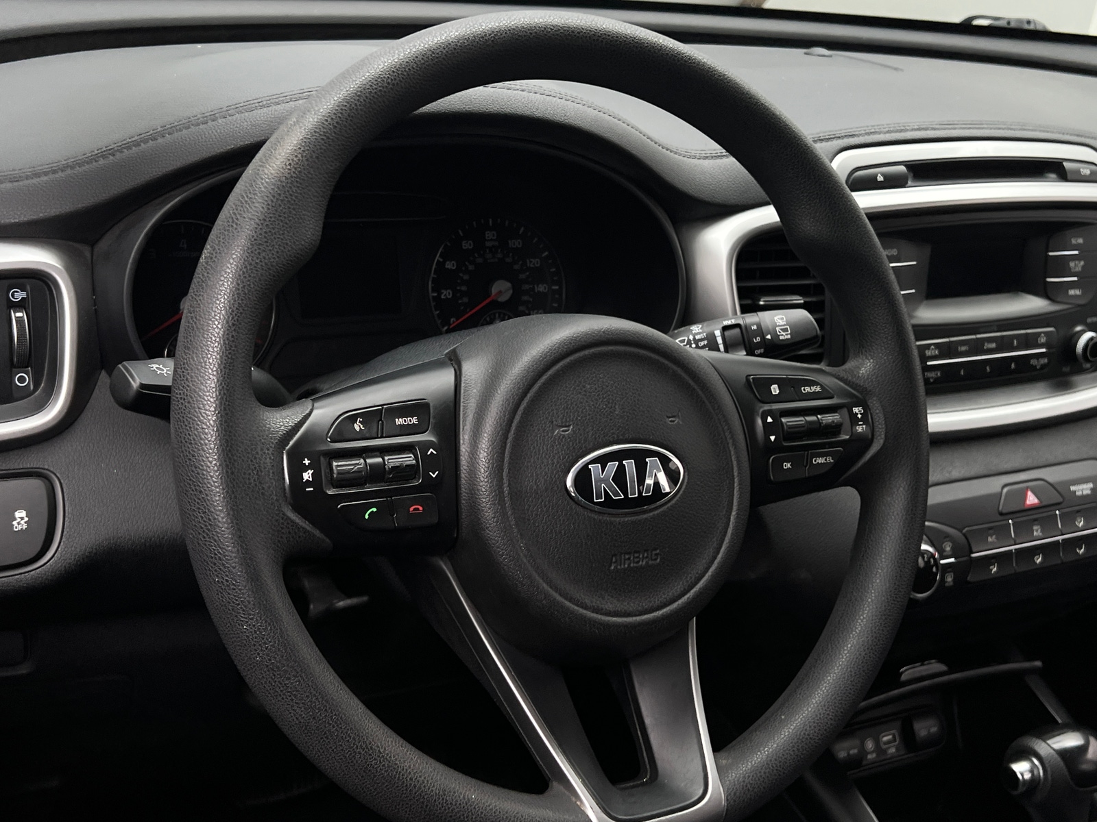 Thumbnail: 2017 Kia Sorento - 5