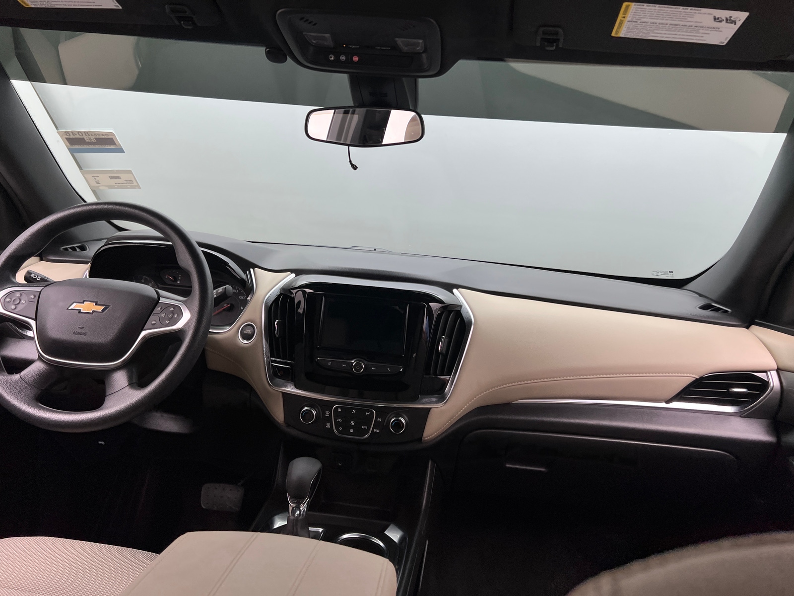 Thumbnail: 2022 Chevrolet Traverse - 3