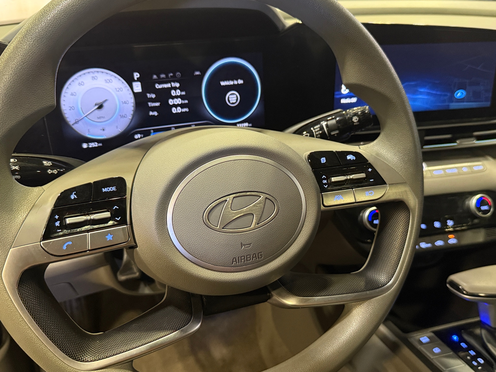 Thumbnail: 2024 Hyundai Elantra - 5