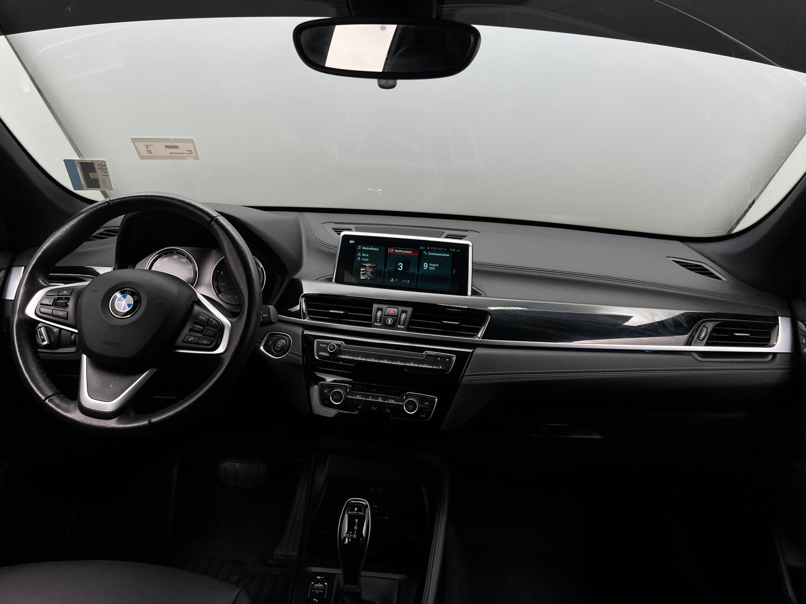 Thumbnail: 2021 BMW X1 - 2