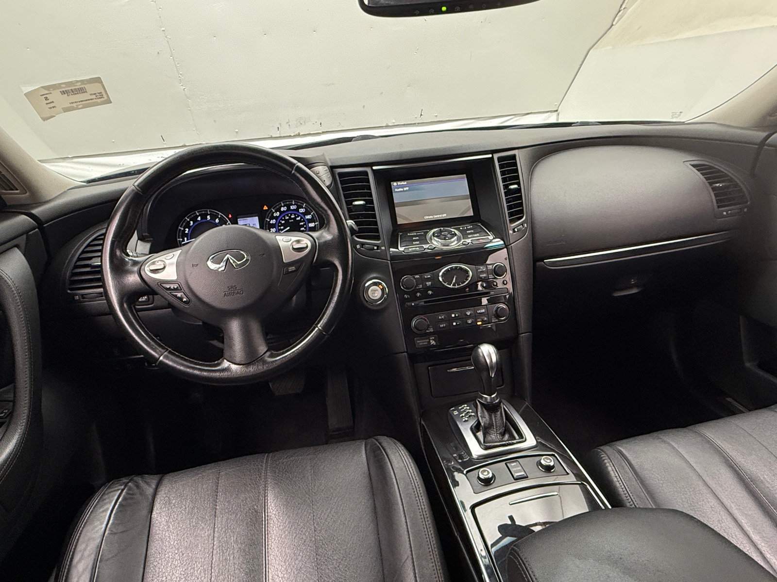 Thumbnail: 2017 INFINITI QX70 - 2