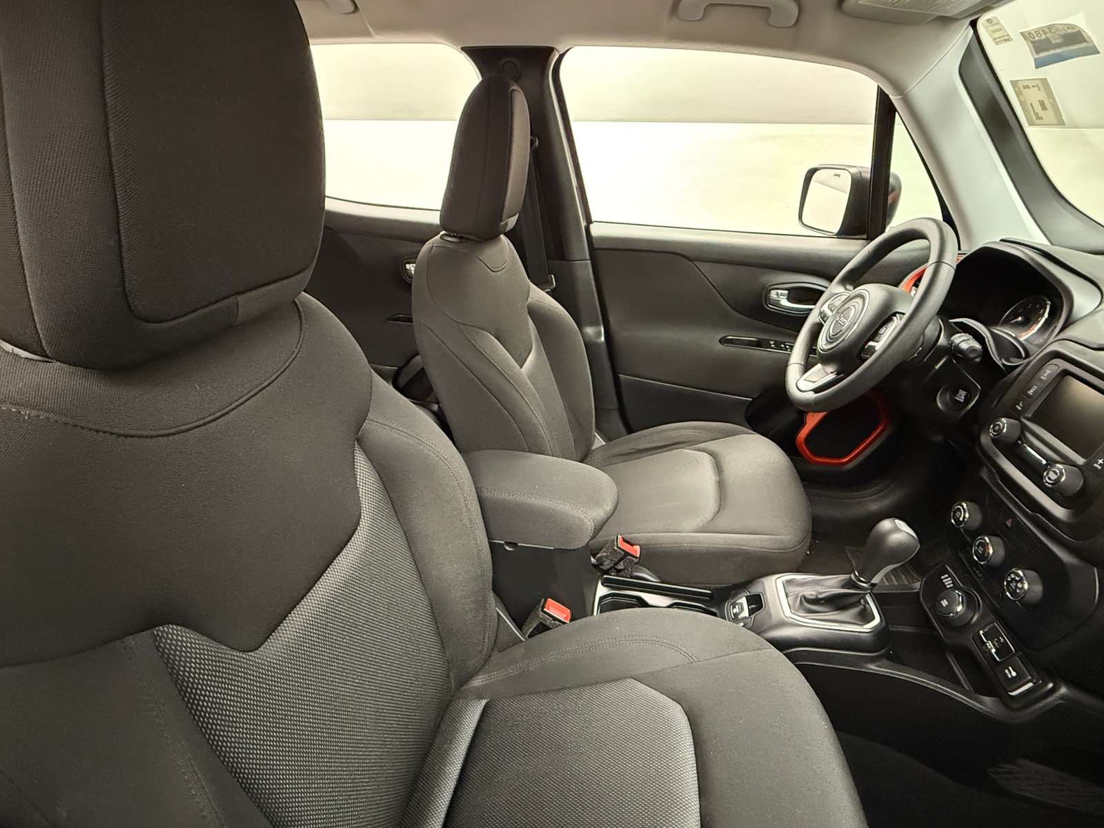 Thumbnail: 2018 Jeep Renegade - 2