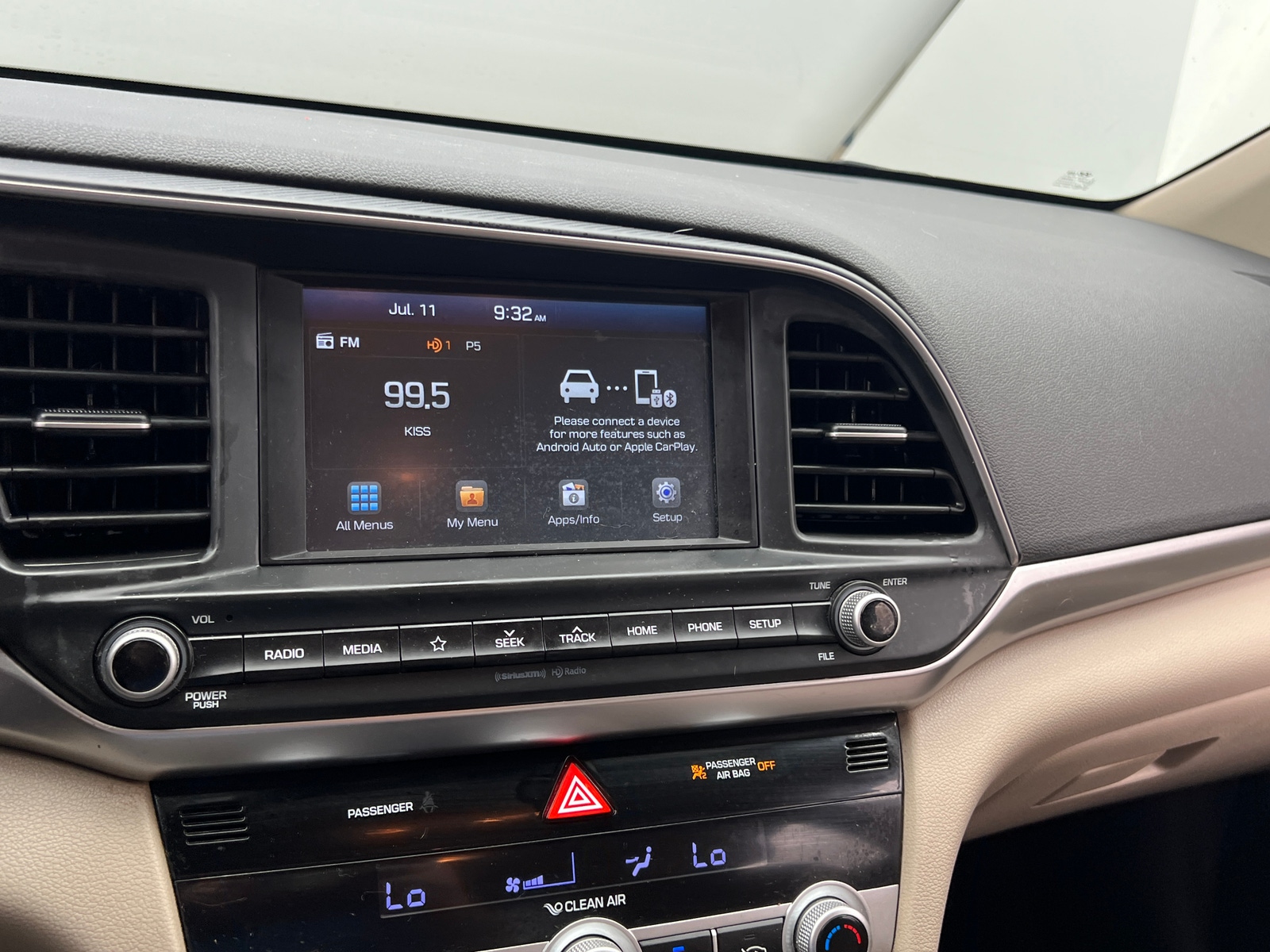 Thumbnail: 2020 Hyundai Elantra - 4