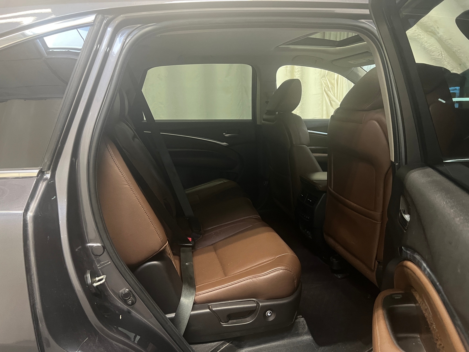 Thumbnail: 2020 Acura MDX - 5
