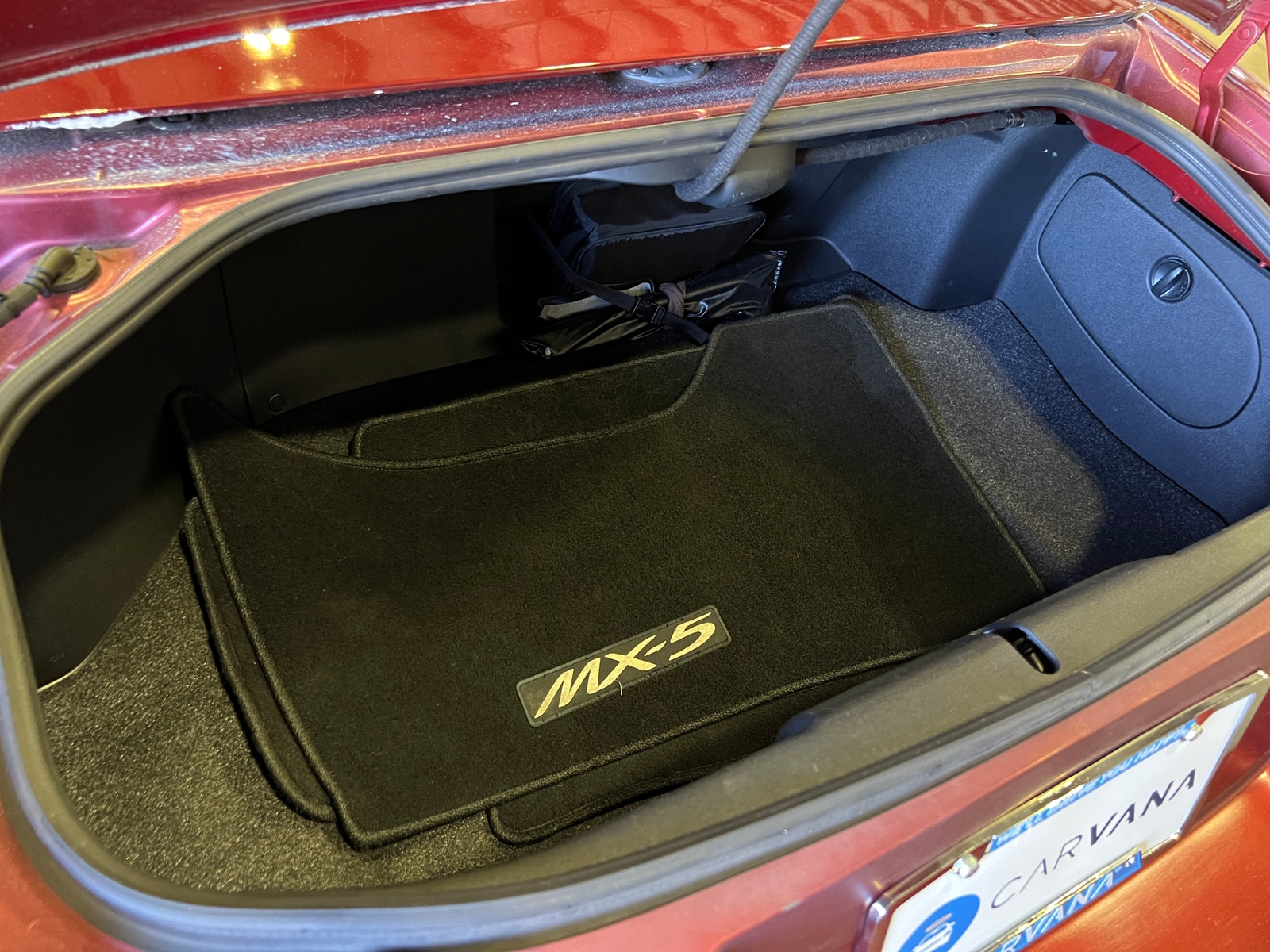 Thumbnail: 2012 Mazda MX-5 Miata - 5
