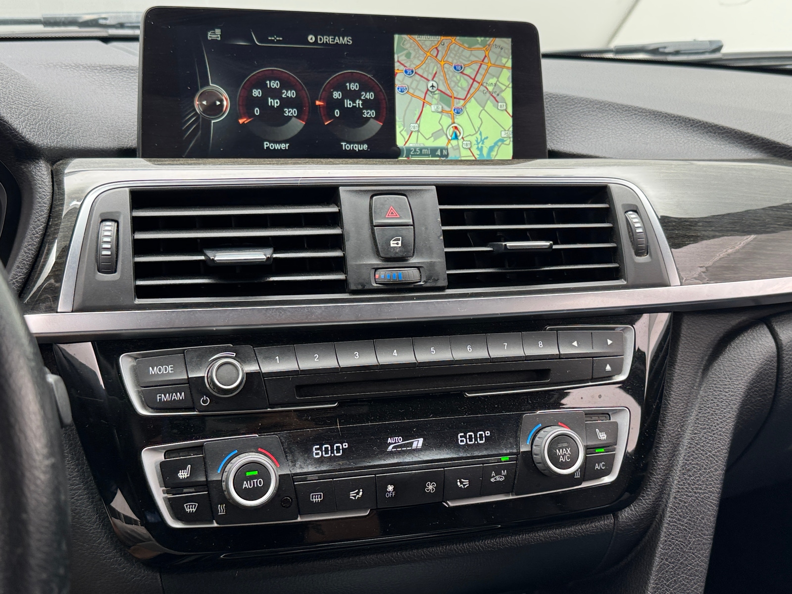 Thumbnail: 2016 BMW 3 Series - 3