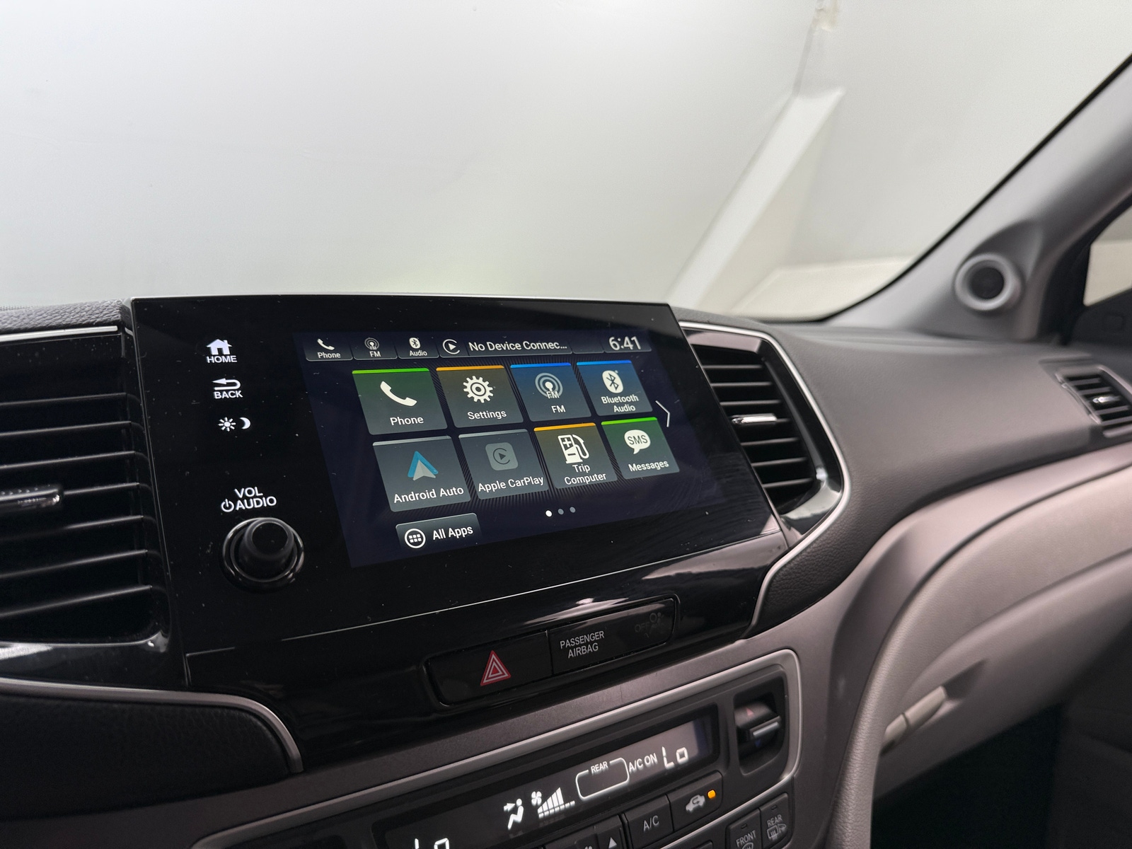 Thumbnail: 2020 Honda Pilot - 4