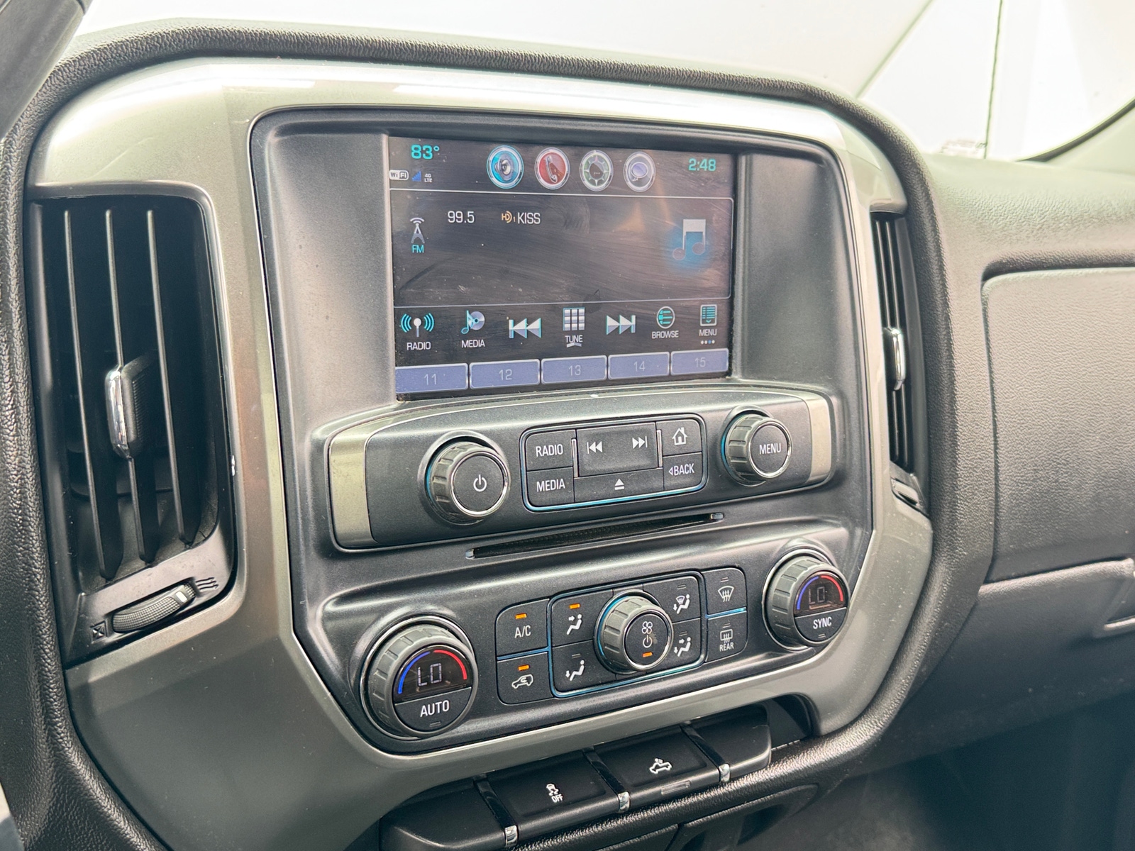 Thumbnail: 2018 Chevrolet Silverado 1500 - 4