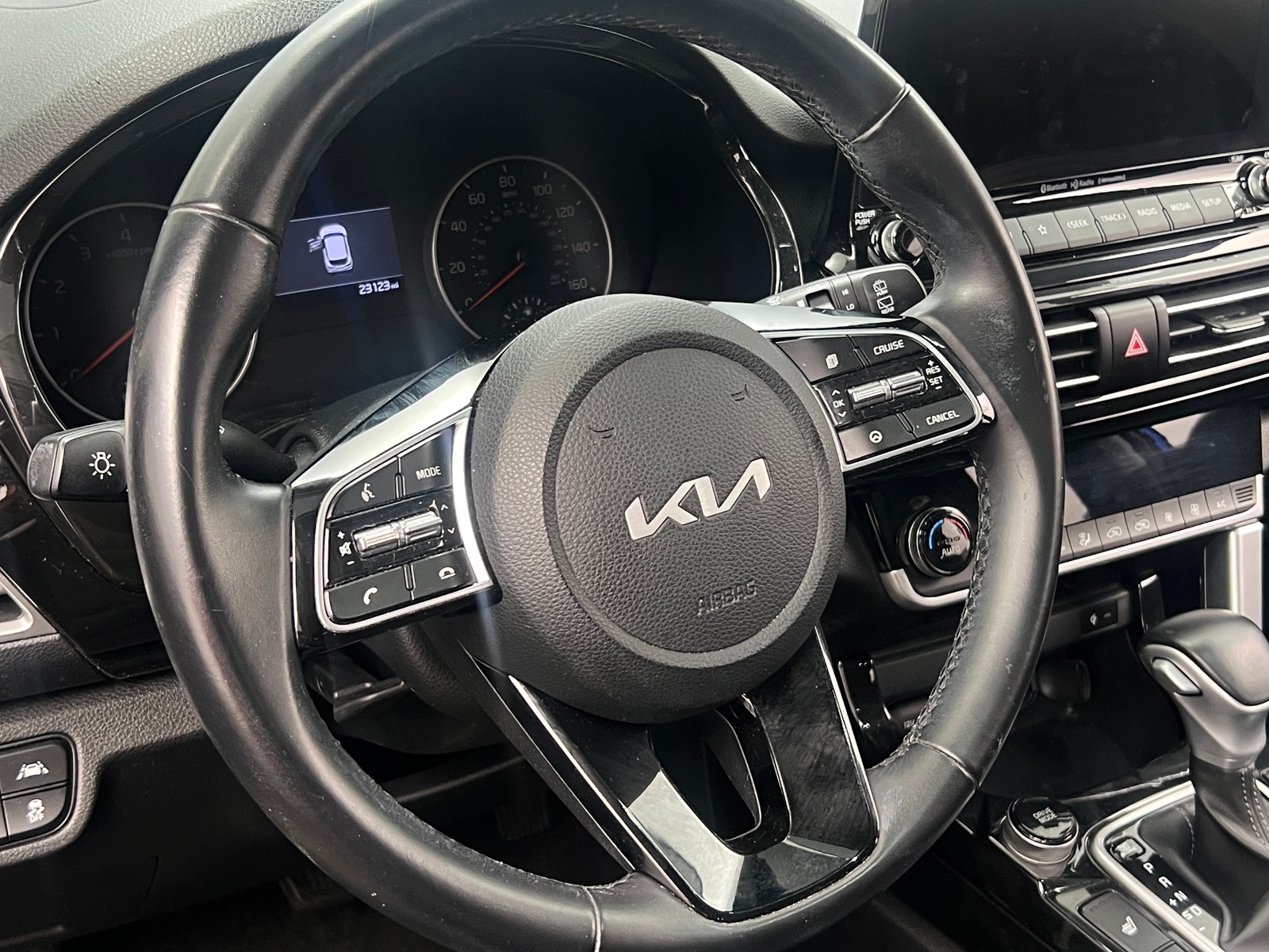 Thumbnail: 2022 Kia Seltos - 4