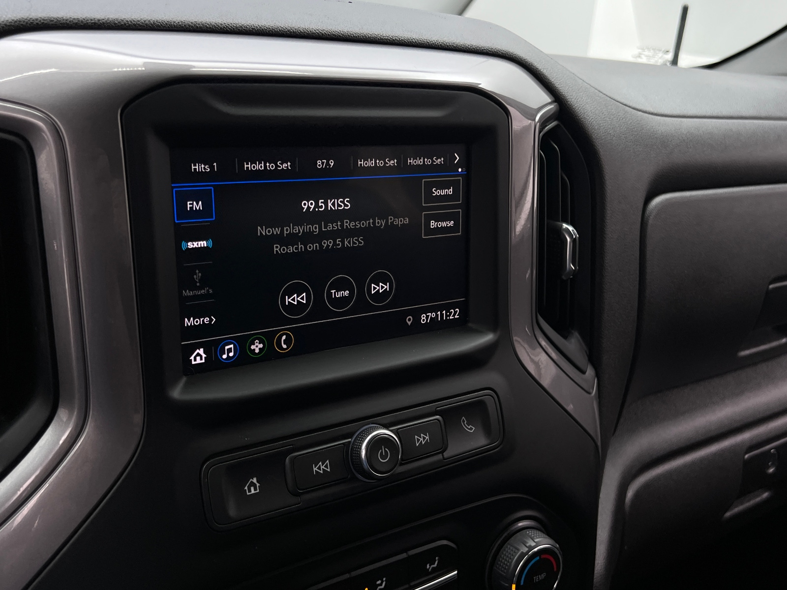 Thumbnail: 2022 Chevrolet Silverado 1500 - 4