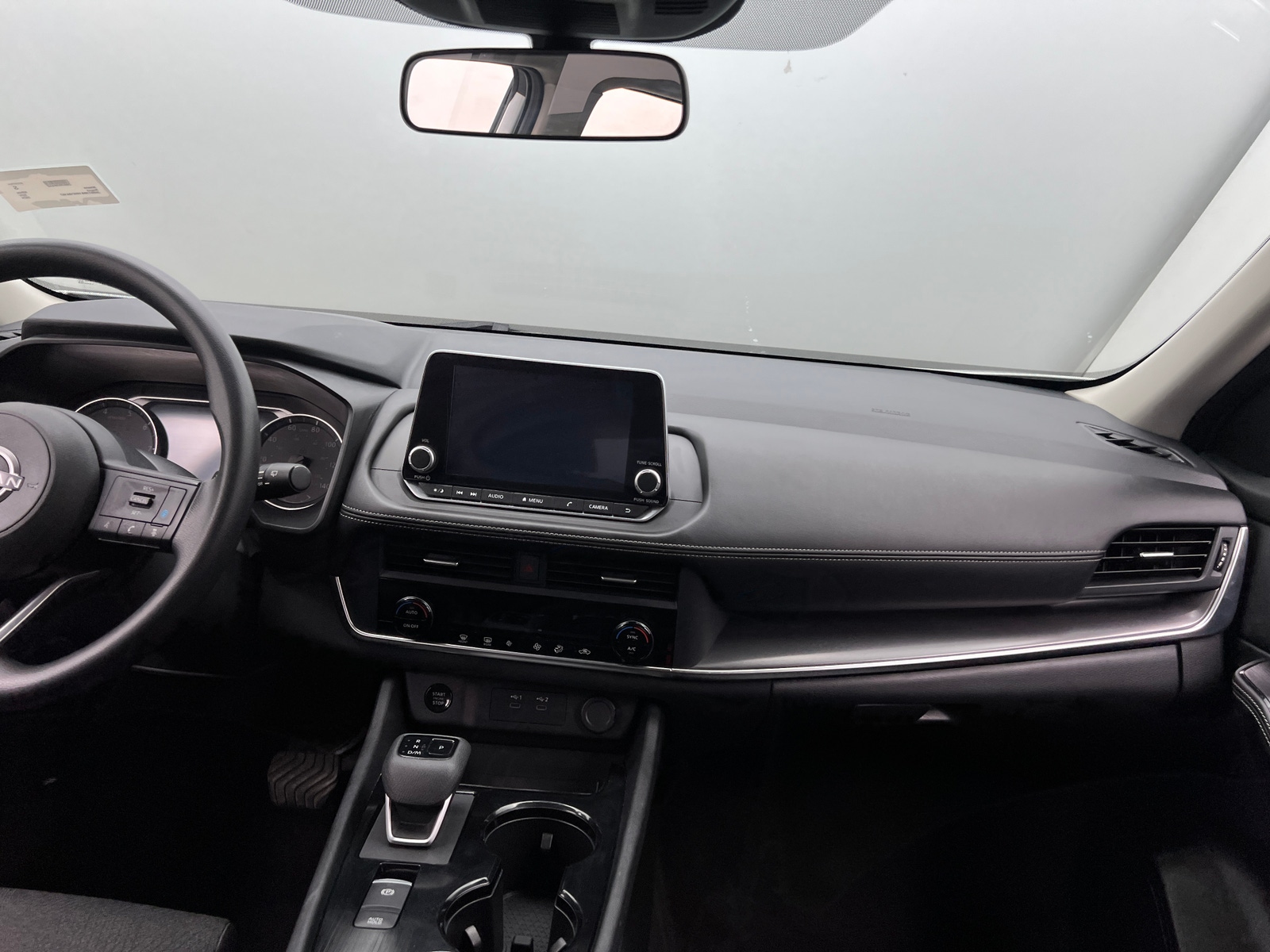 Thumbnail: 2024 Nissan Rogue - 3