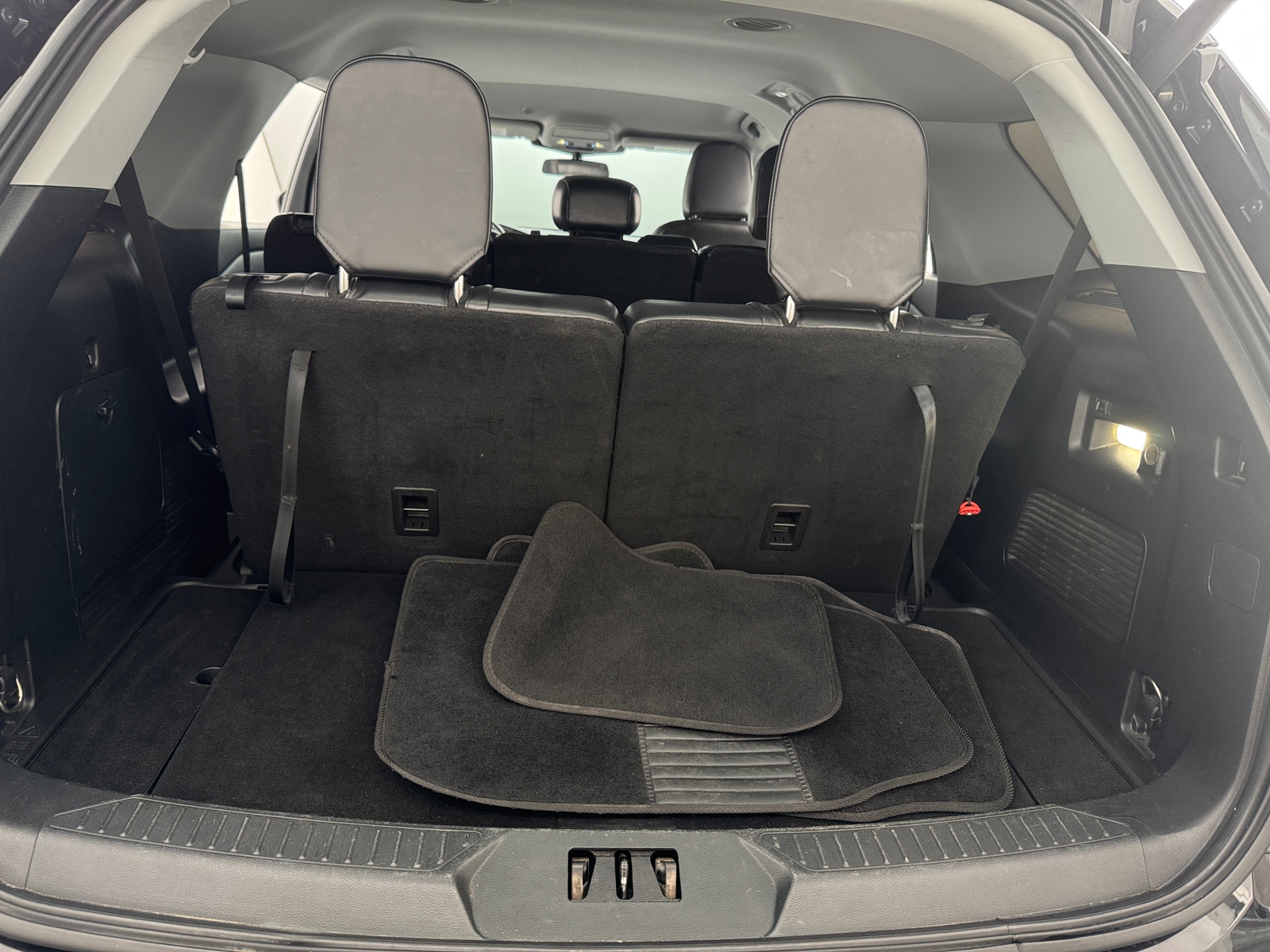 Thumbnail: 2021 Ford Explorer - 7