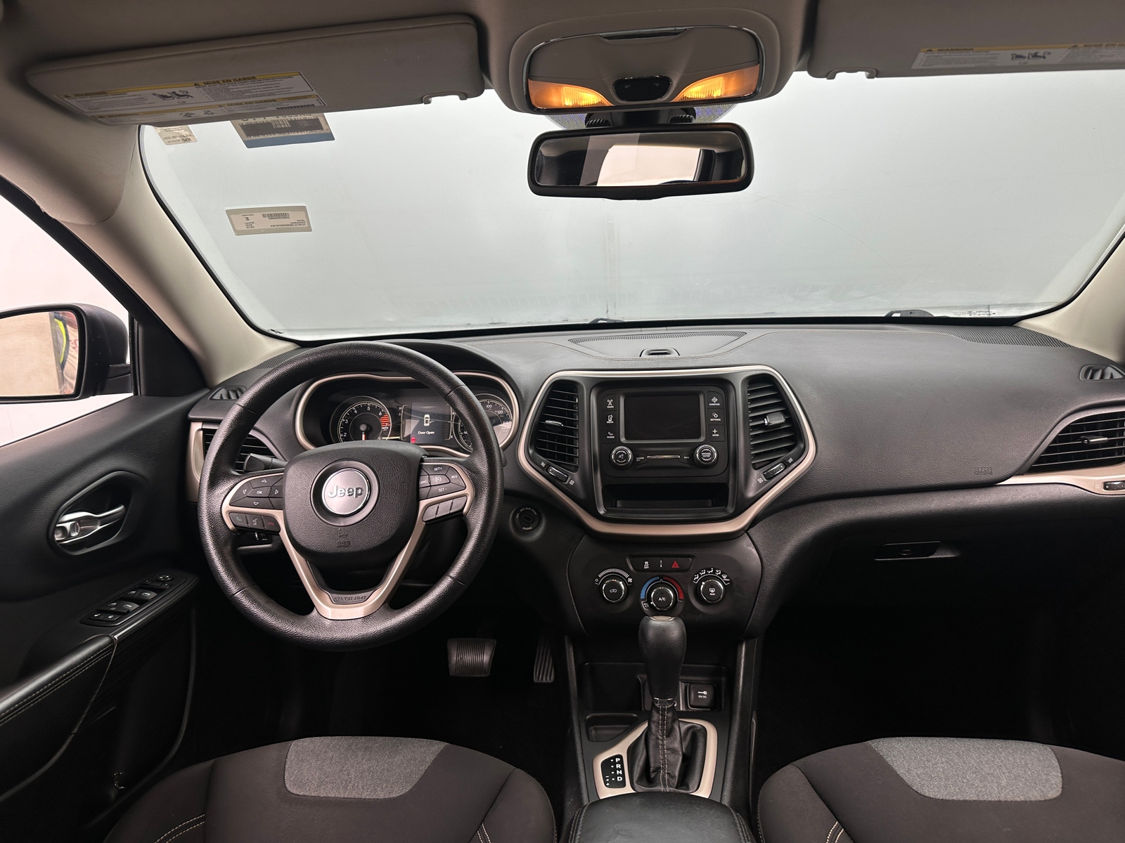 Thumbnail: 2016 Jeep Cherokee - 3