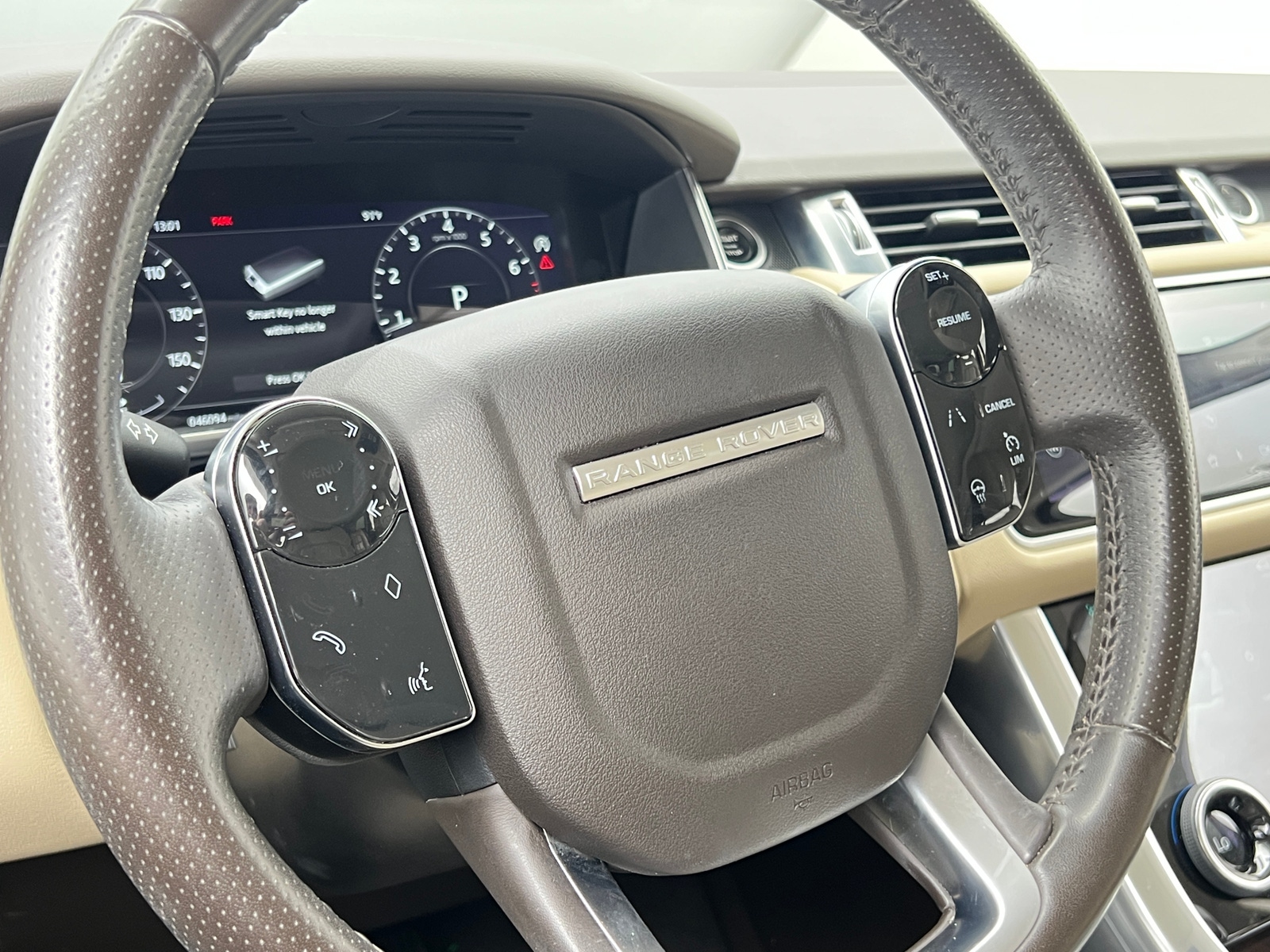 Thumbnail: 2019 Land Rover Range Rover Sport - 4
