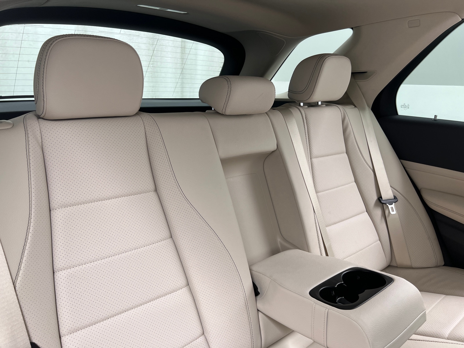 Thumbnail: 2020 Mercedes-Benz GLE - 4