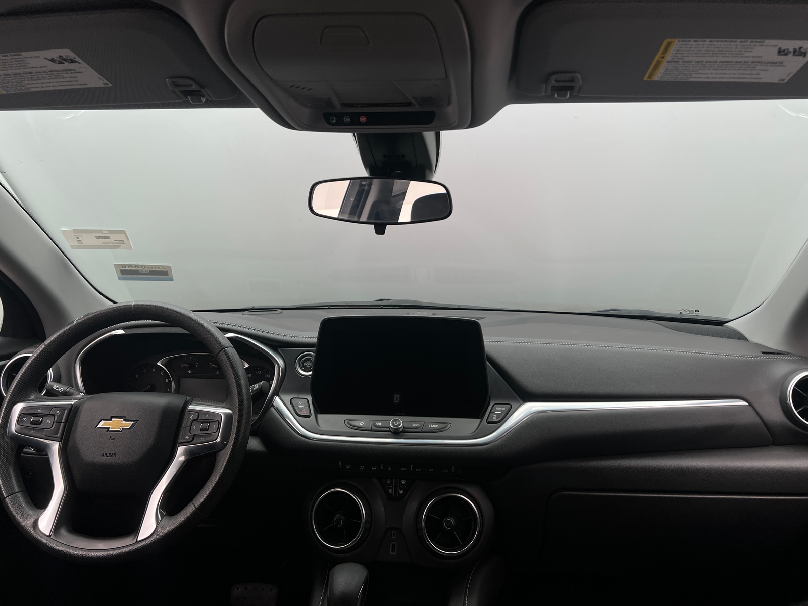 Thumbnail: 2023 Chevrolet Blazer - 3