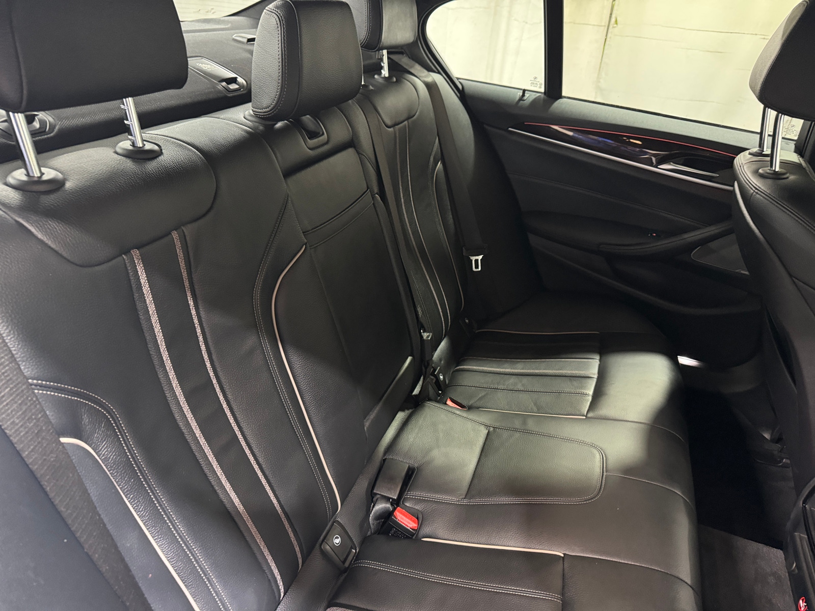 Thumbnail: 2019 BMW 5 Series - 5