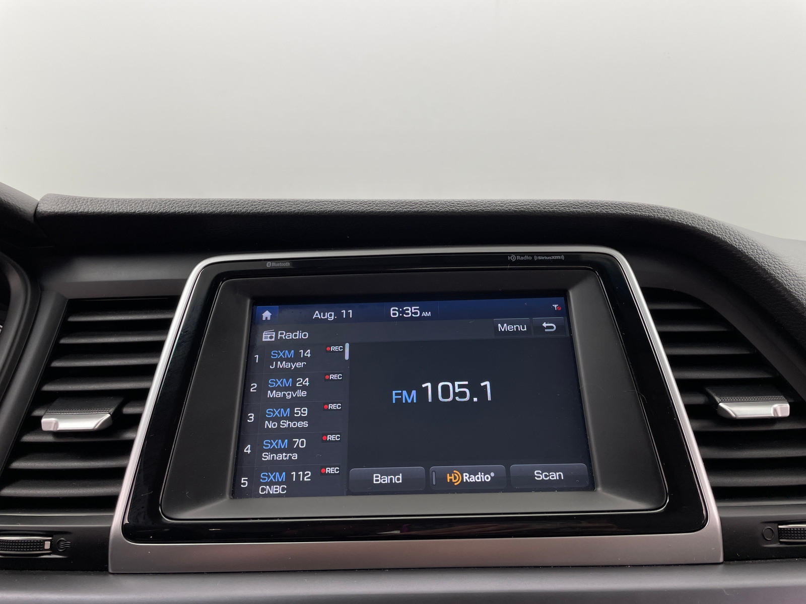 Thumbnail: 2019 Hyundai Sonata - 4