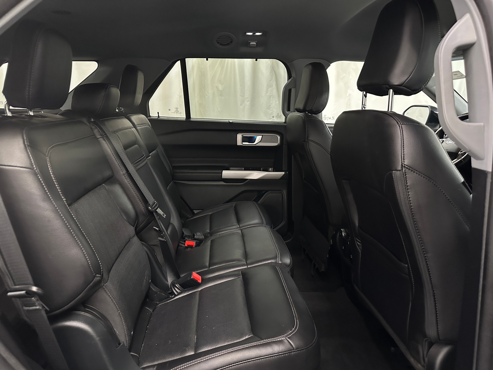 Thumbnail: 2021 Ford Explorer - 5