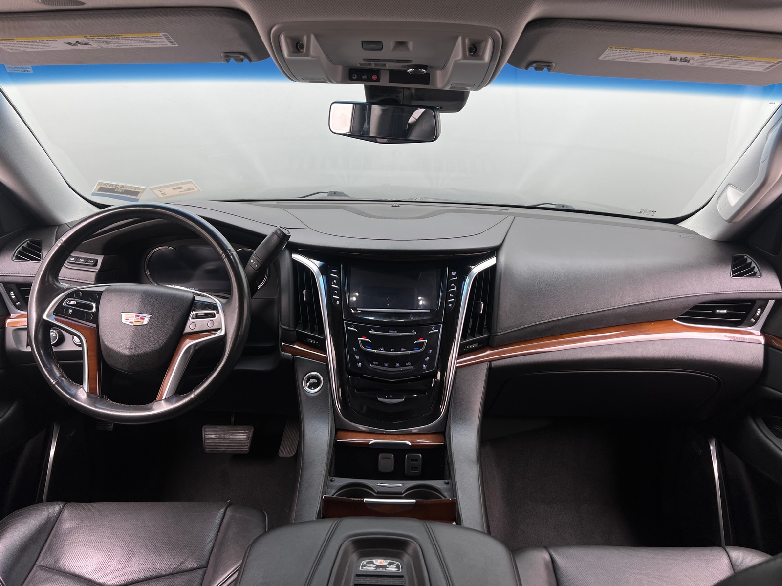 Thumbnail: 2018 Cadillac Escalade - 2