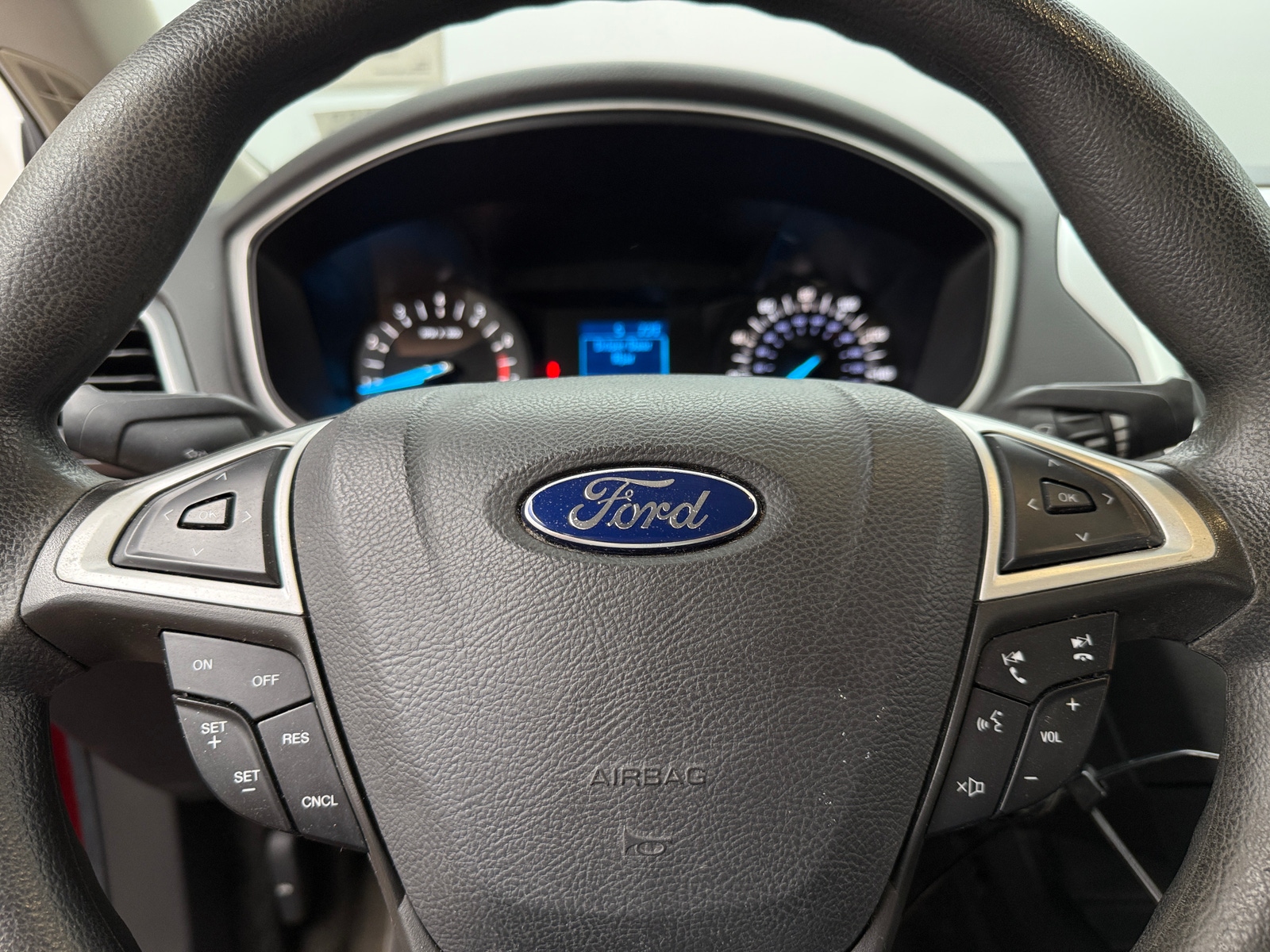 Thumbnail: 2014 Ford Fusion - 5