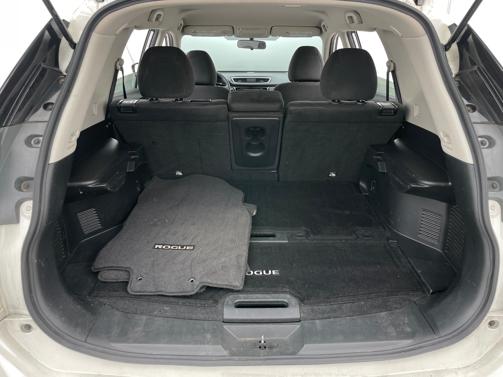 Thumbnail: 2015 Nissan Rogue - 7