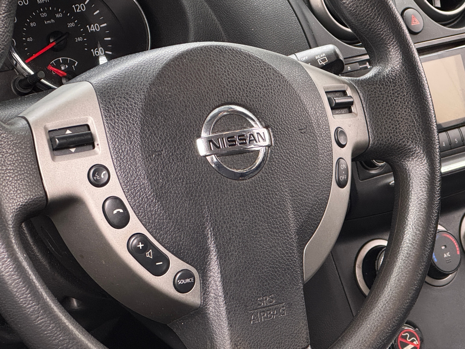 Thumbnail: 2014 Nissan Rogue - 5