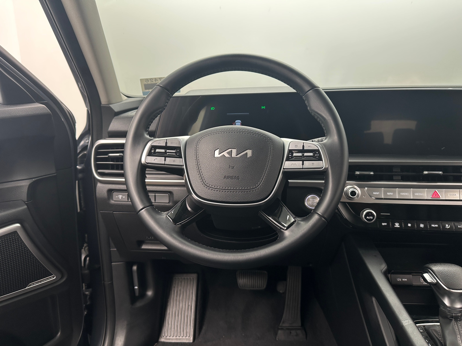 Thumbnail: 2024 Kia Telluride - 4