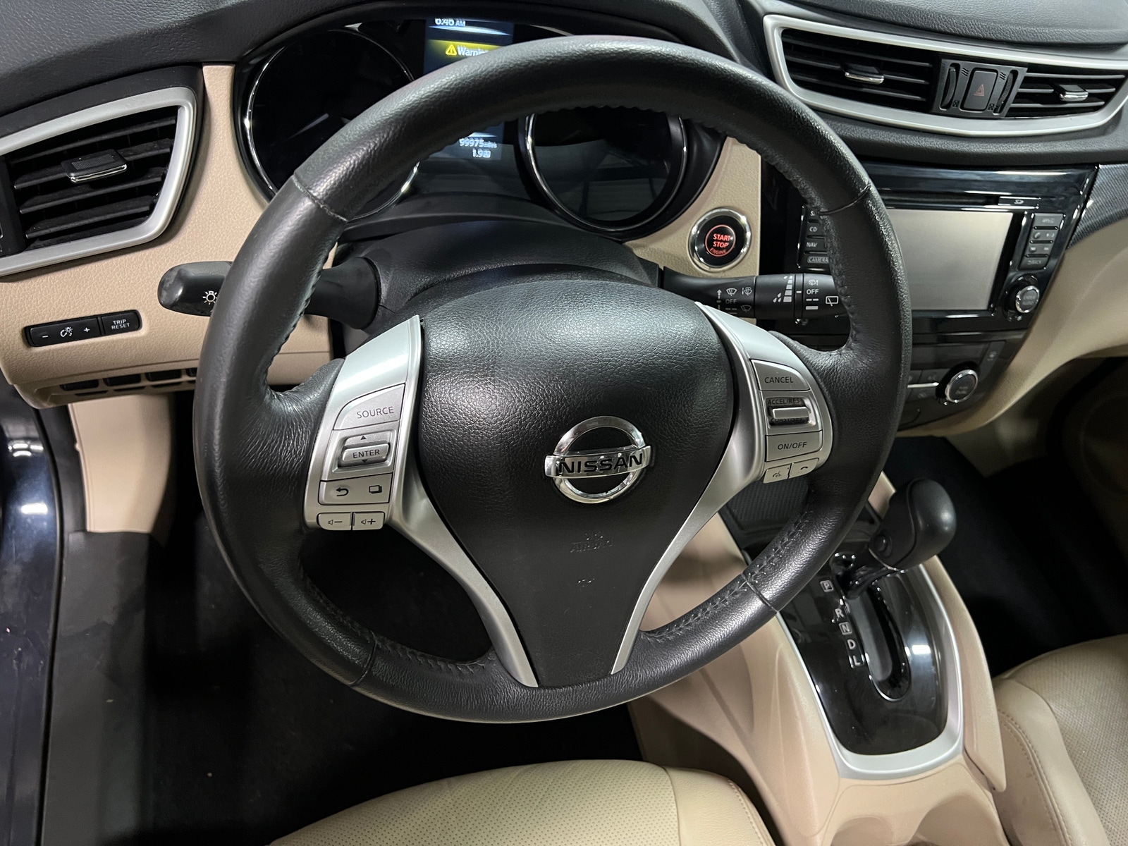 Thumbnail: 2016 Nissan Rogue - 4