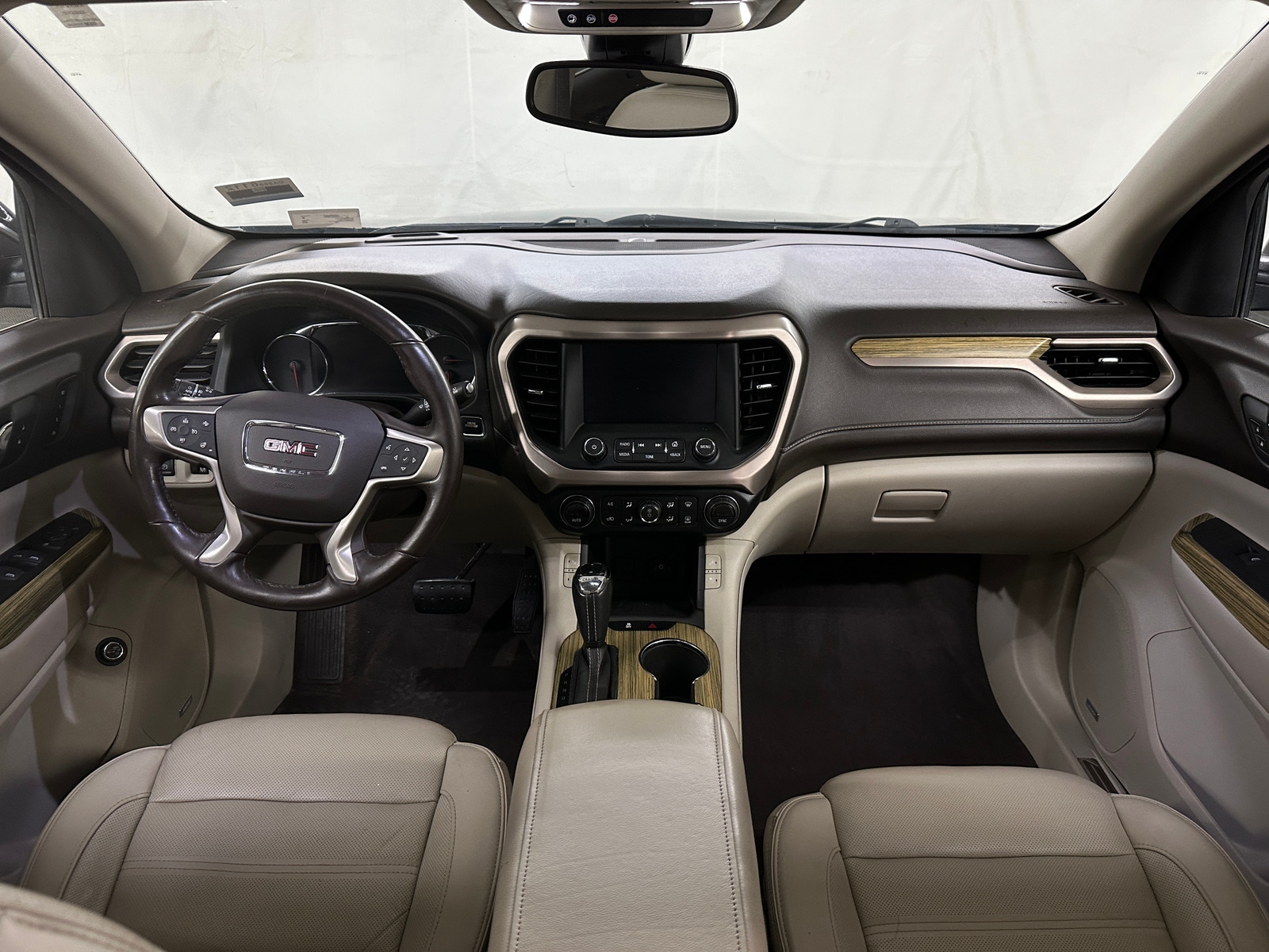 Thumbnail: 2019 GMC Acadia - 2