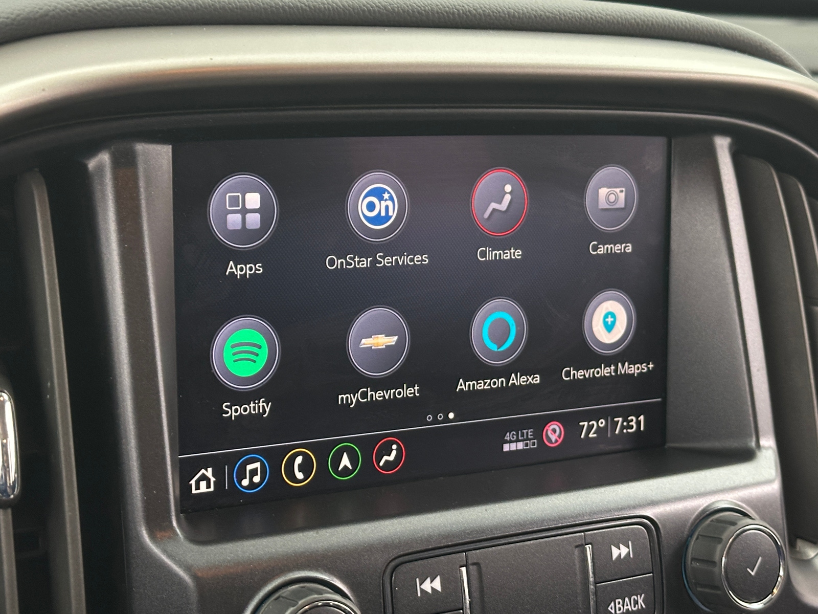 Thumbnail: 2022 Chevrolet Colorado - 4