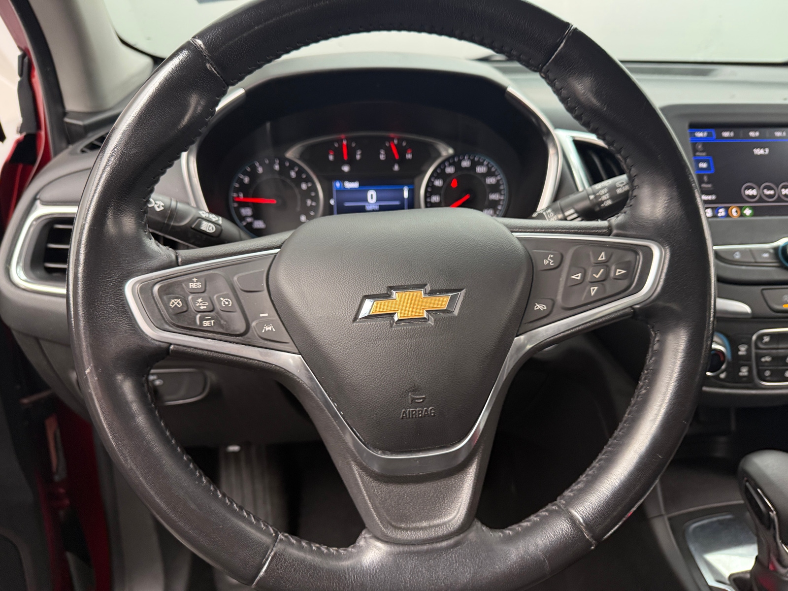 Thumbnail: 2022 Chevrolet Equinox - 5