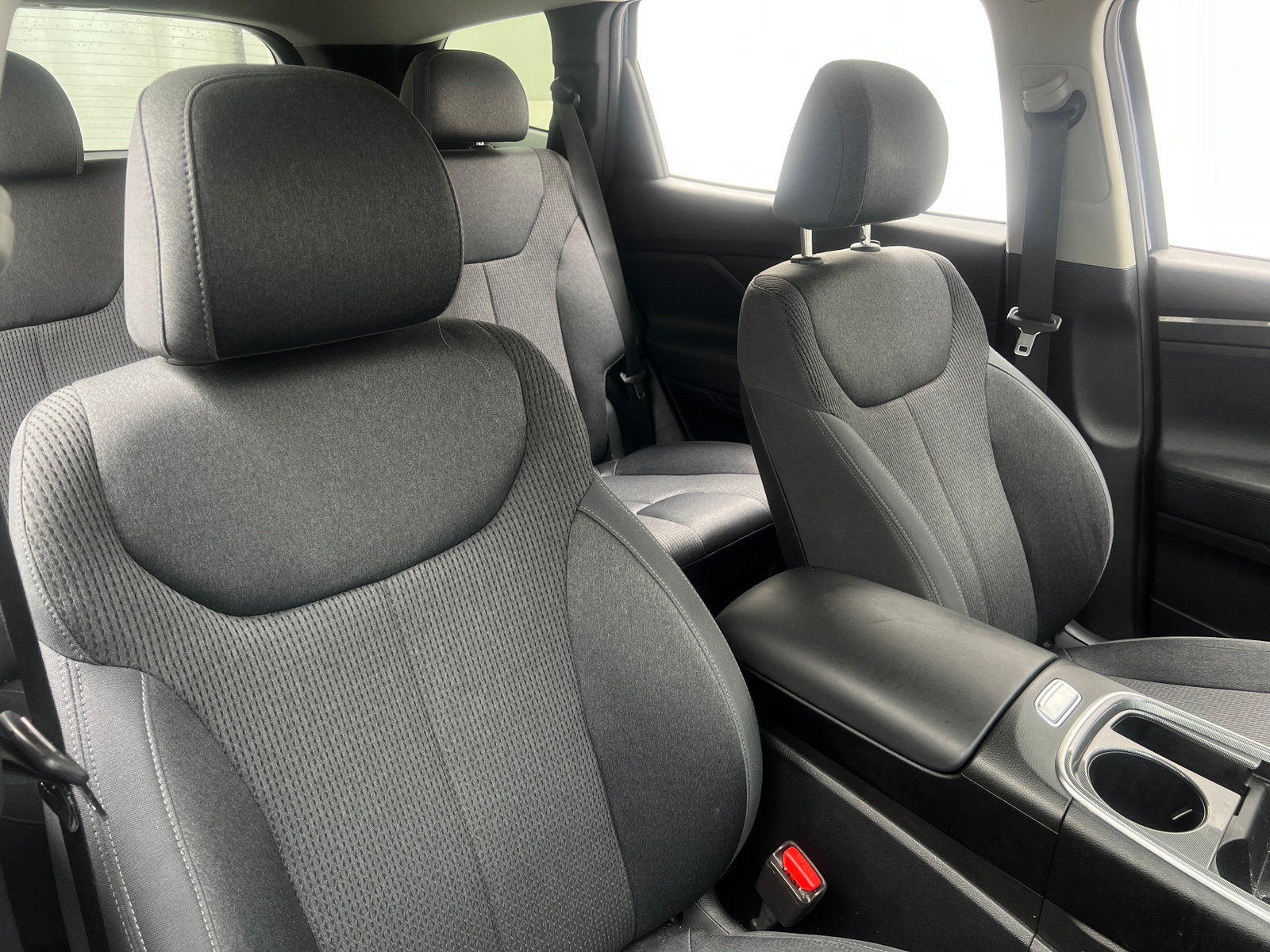 Thumbnail: 2021 Hyundai Santa Fe - 2