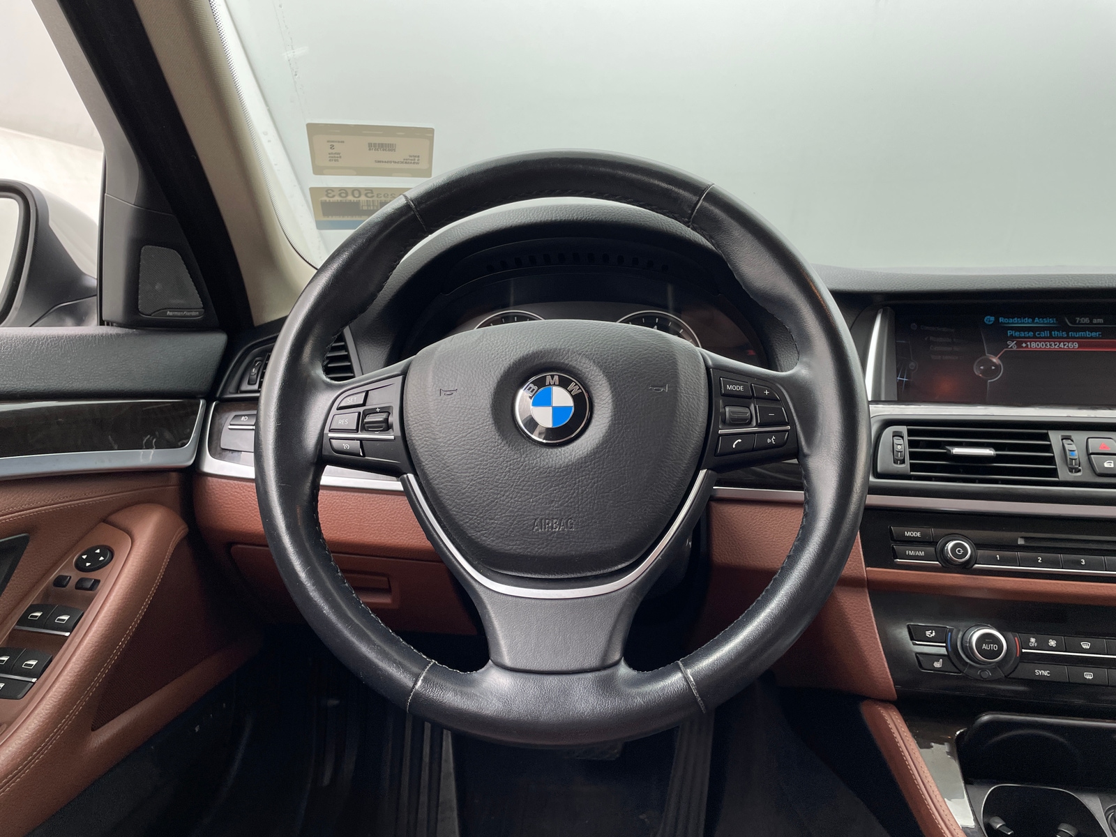 Thumbnail: 2015 BMW 5 Series - 4