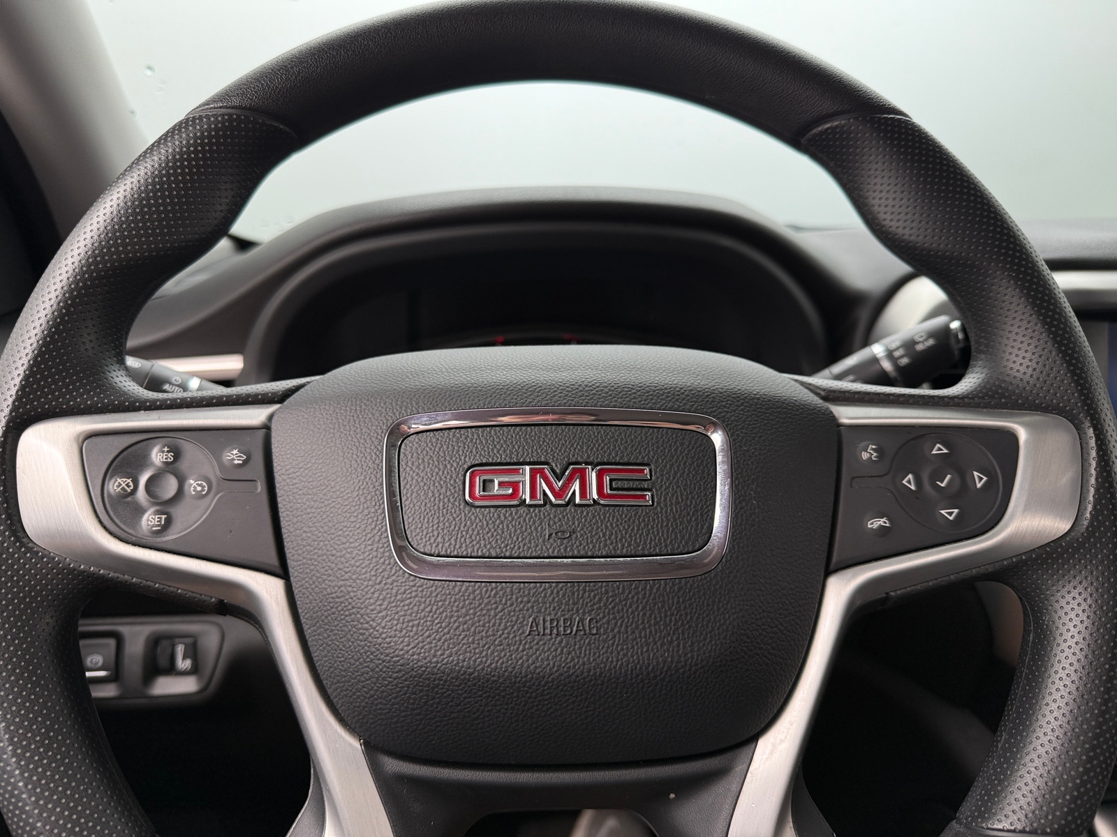 Thumbnail: 2023 GMC Acadia - 5