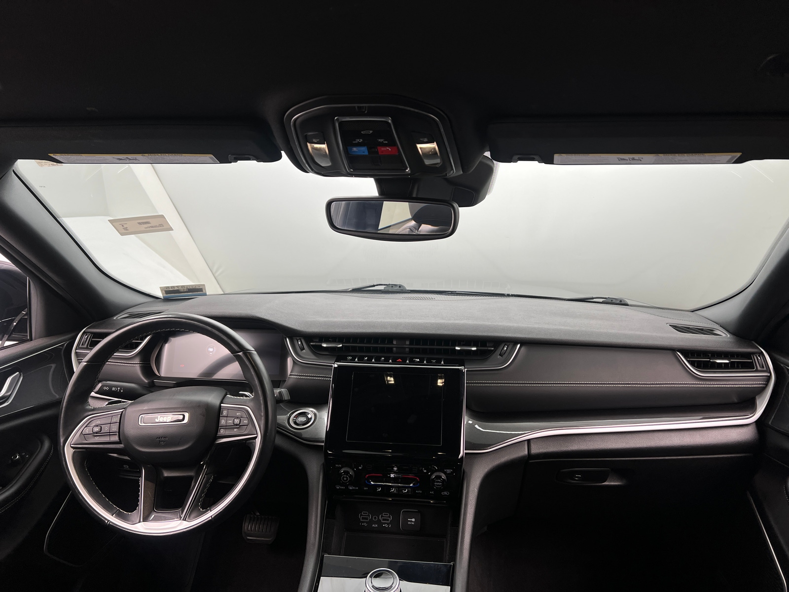 Thumbnail: 2021 Jeep Grand Cherokee L - 2