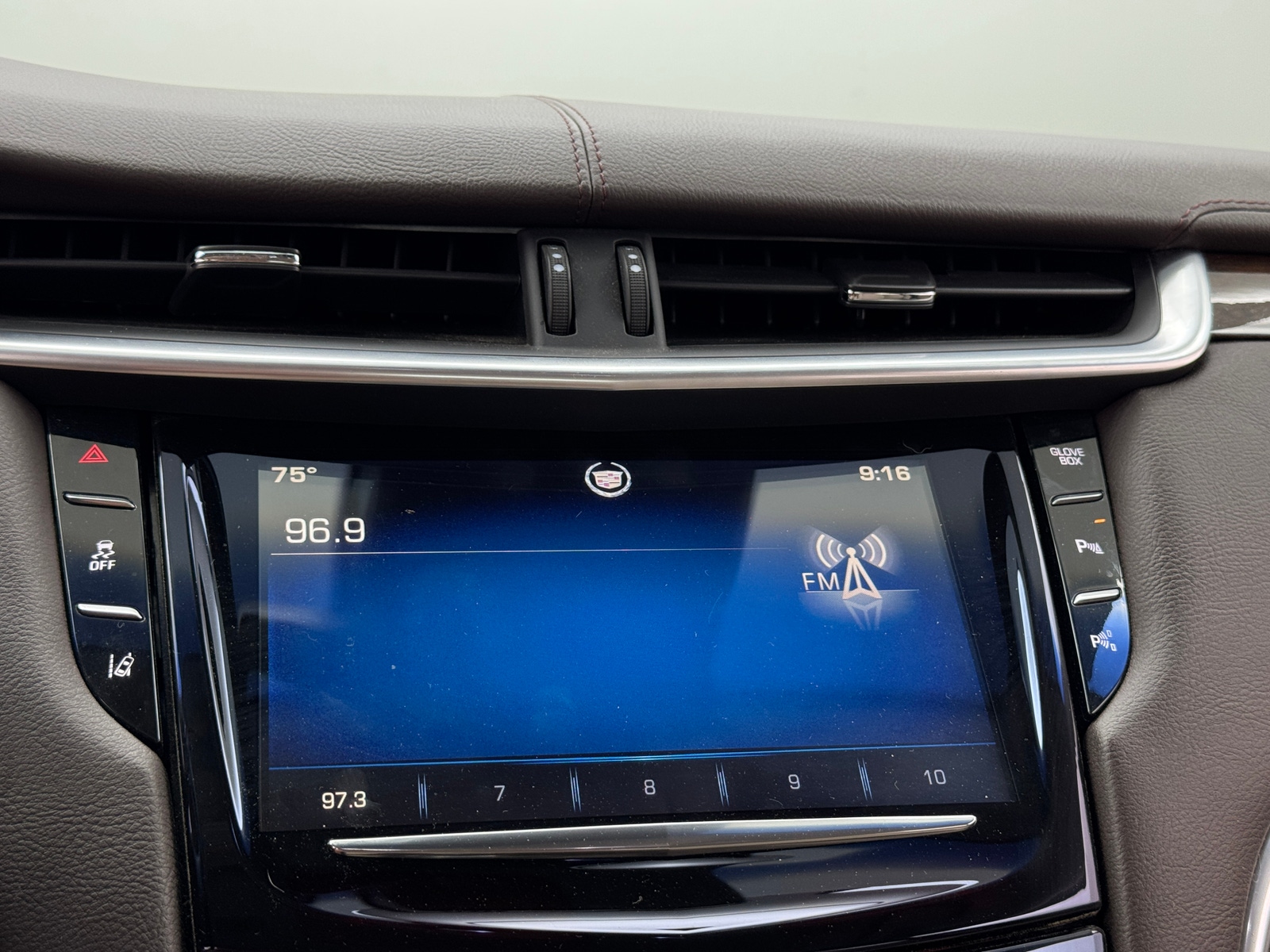 Thumbnail: 2014 Cadillac XTS - 3