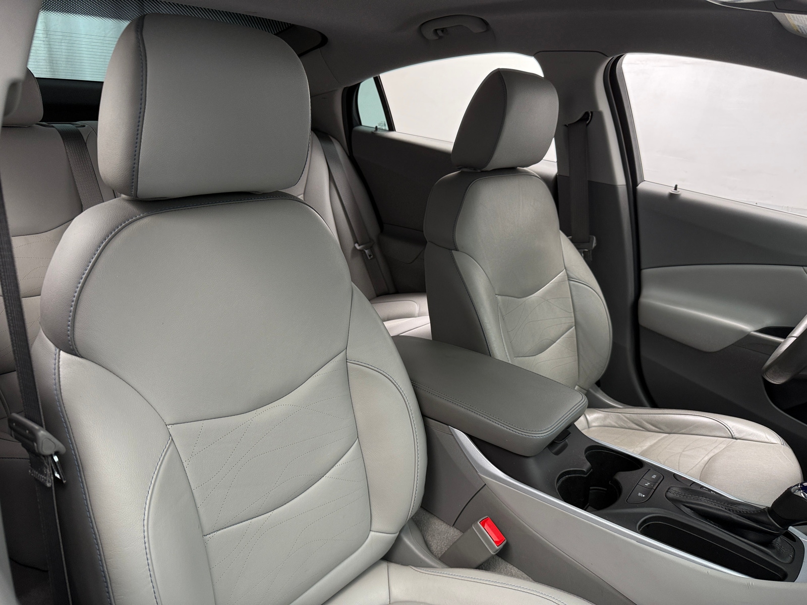 Thumbnail: 2019 Chevrolet Volt - 2