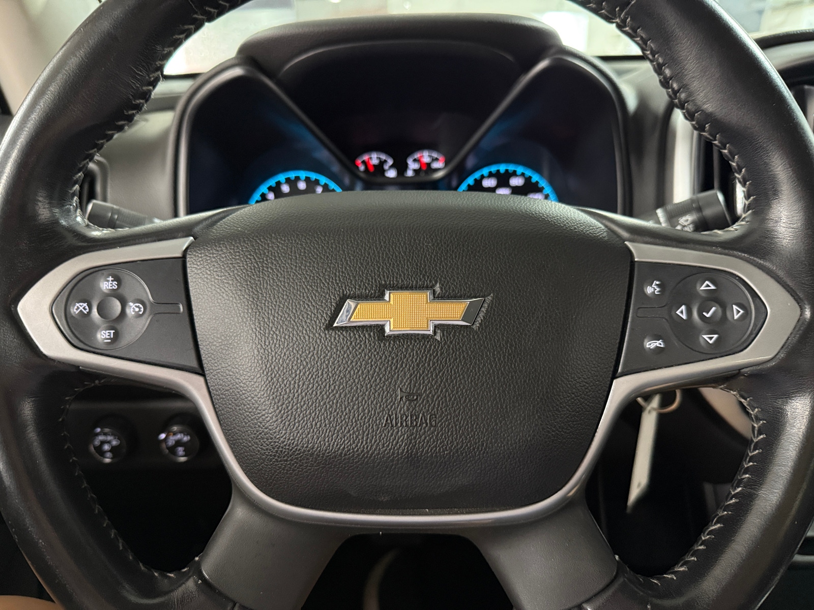 Thumbnail: 2018 Chevrolet Colorado - 5