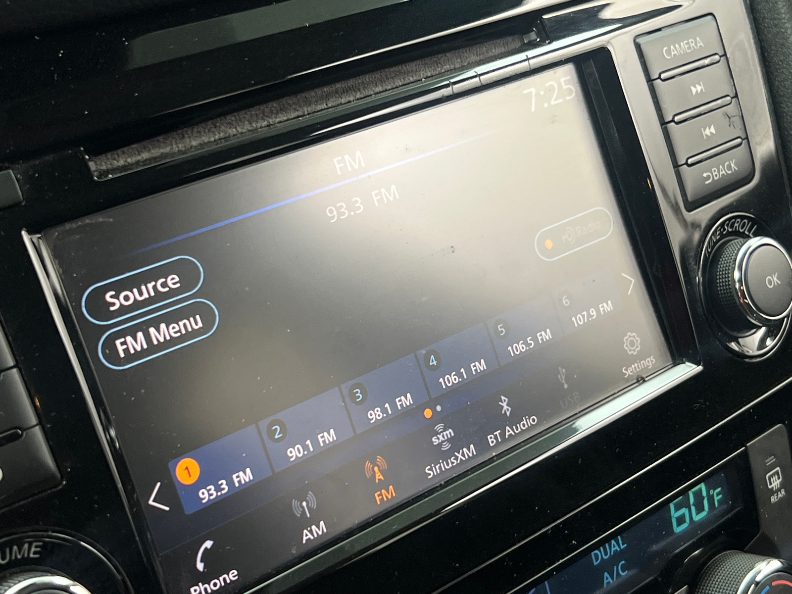 Thumbnail: 2019 Nissan Rogue - 4