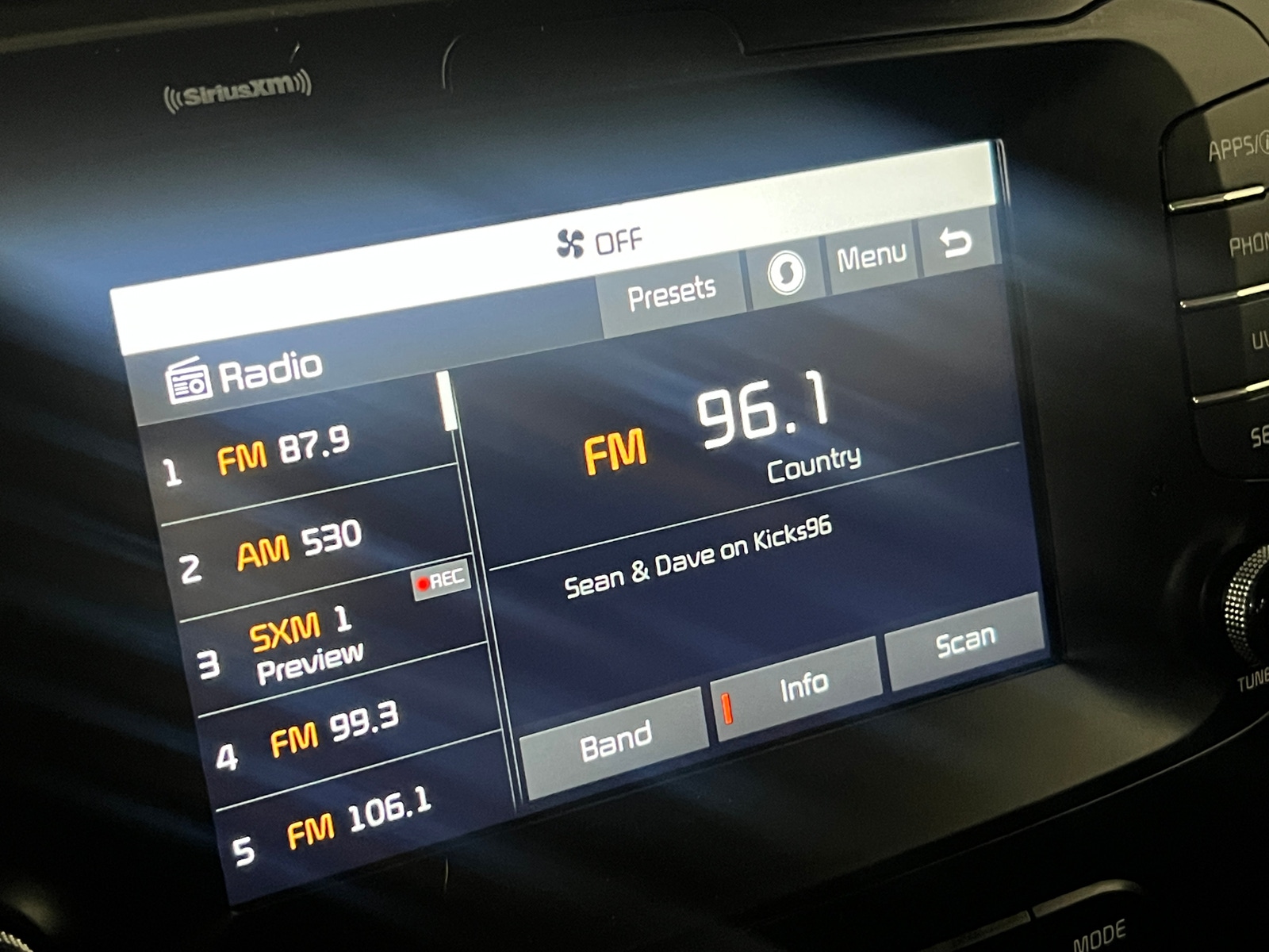Thumbnail: 2018 Kia Soul - 4