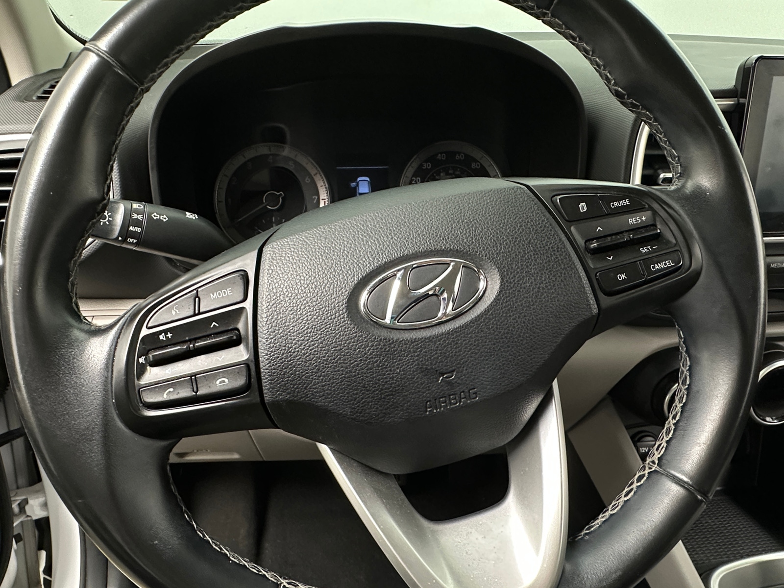 Thumbnail: 2021 Hyundai Venue - 5