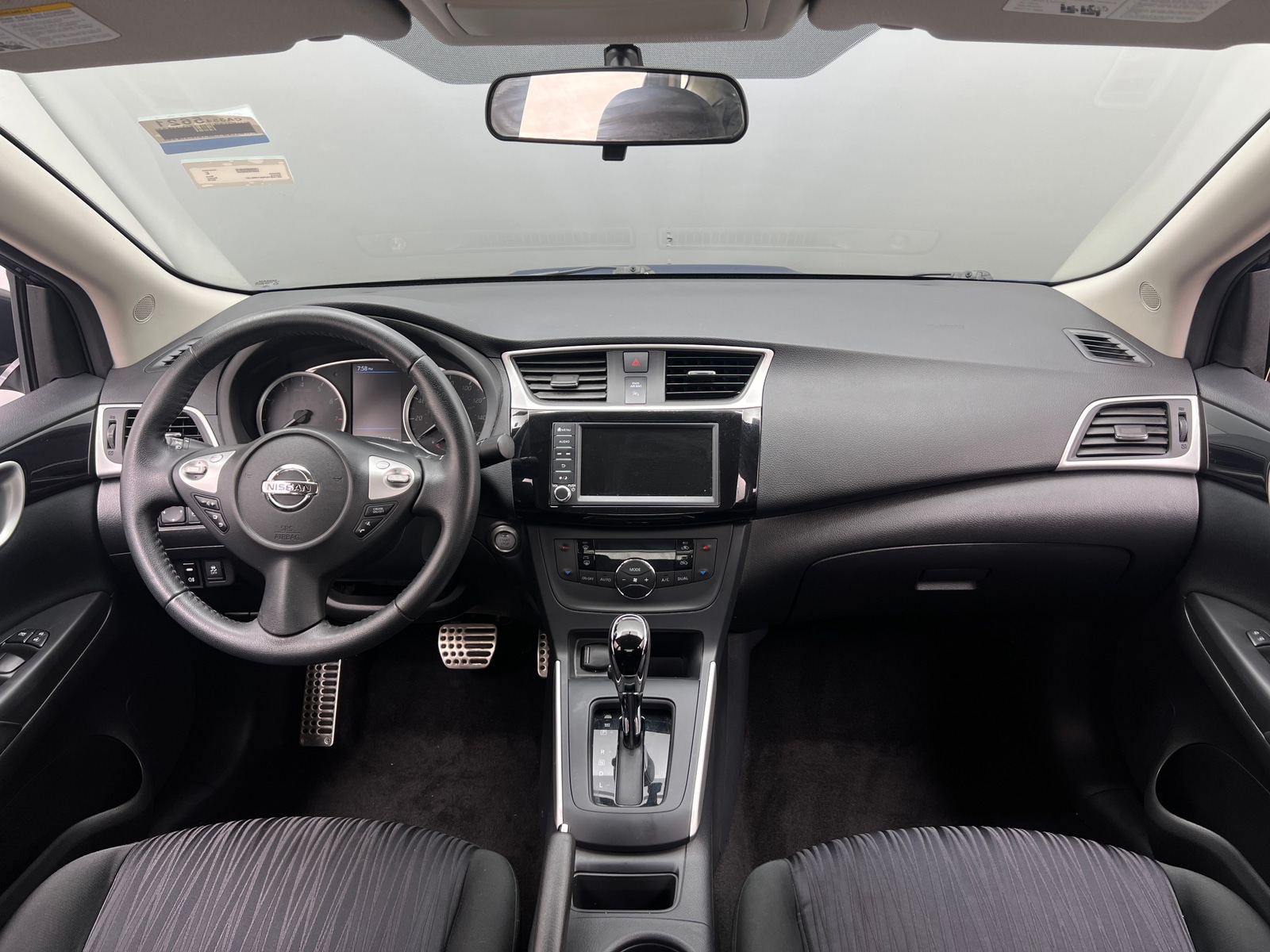 Thumbnail: 2019 Nissan Sentra - 3