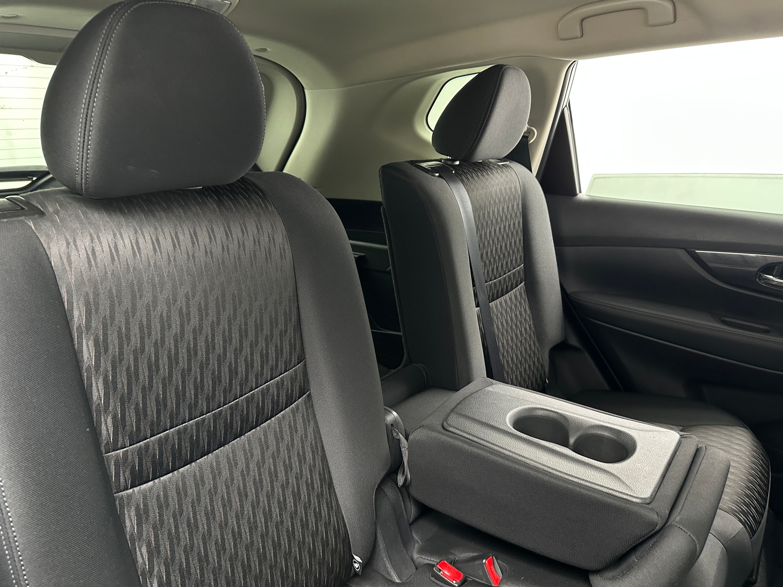 Thumbnail: 2018 Nissan Rogue - 6