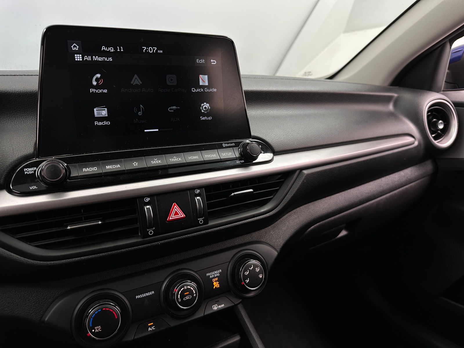 Thumbnail: 2021 Kia Forte - 4